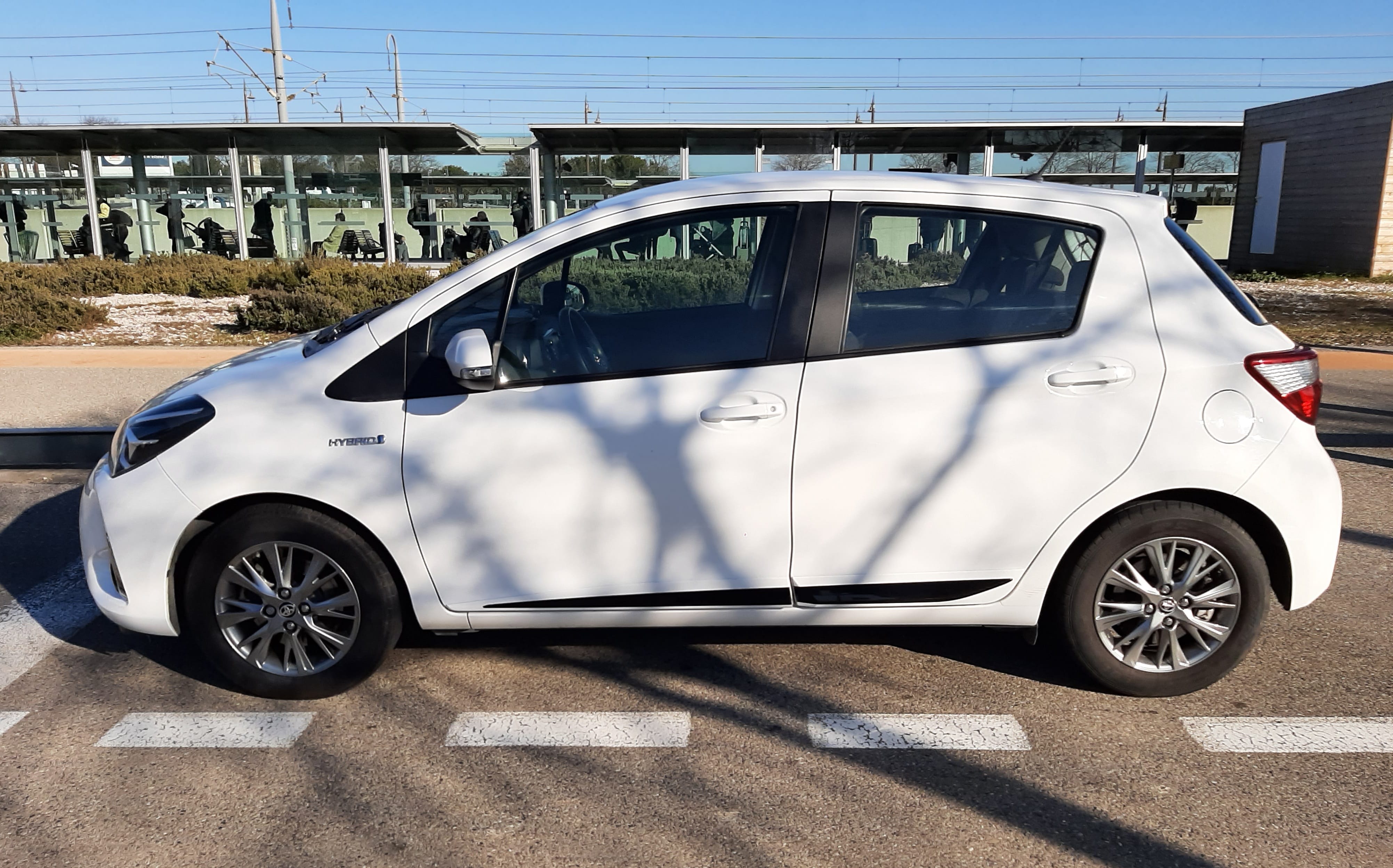 Toyota Yaris Hybride avec Climatisation
