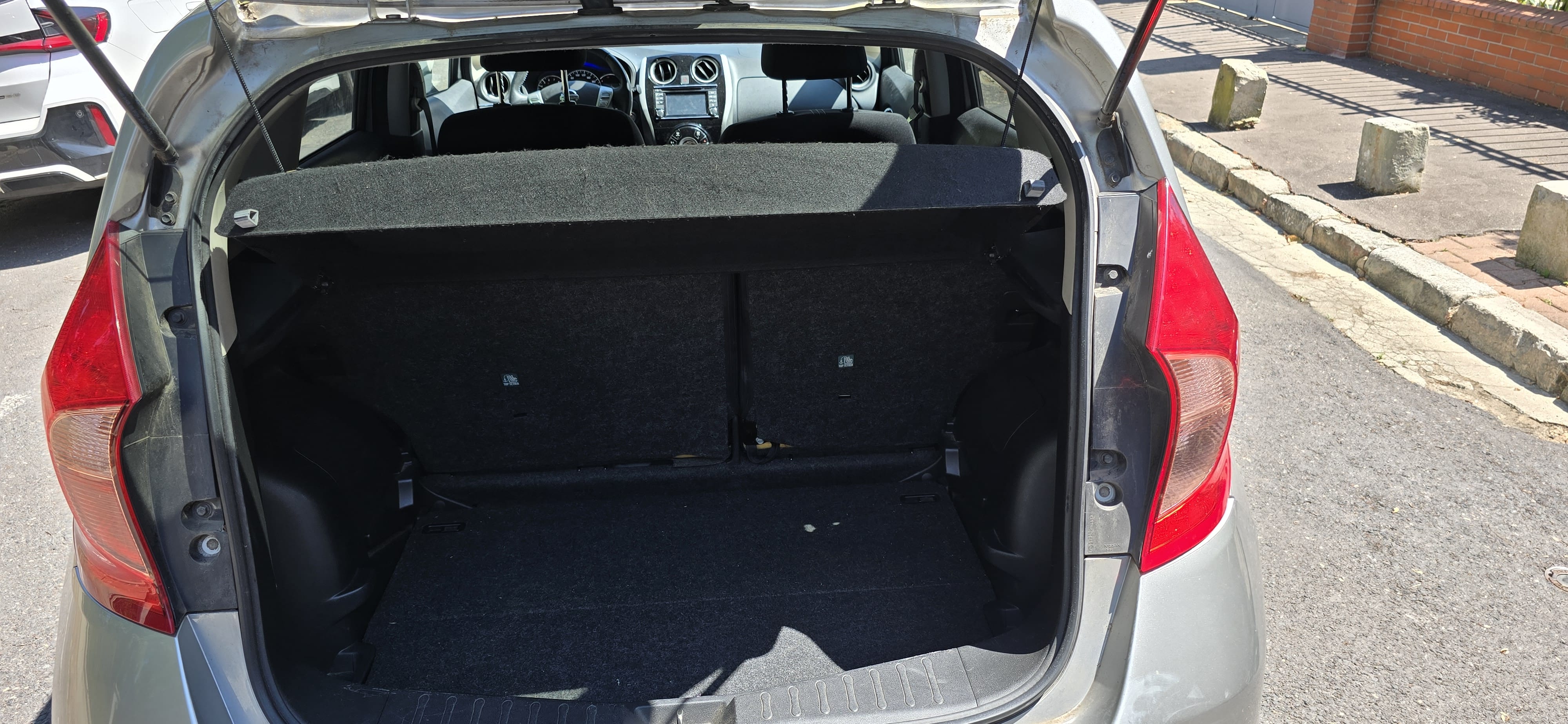 Nissan Note avec Entrée audio / iPod