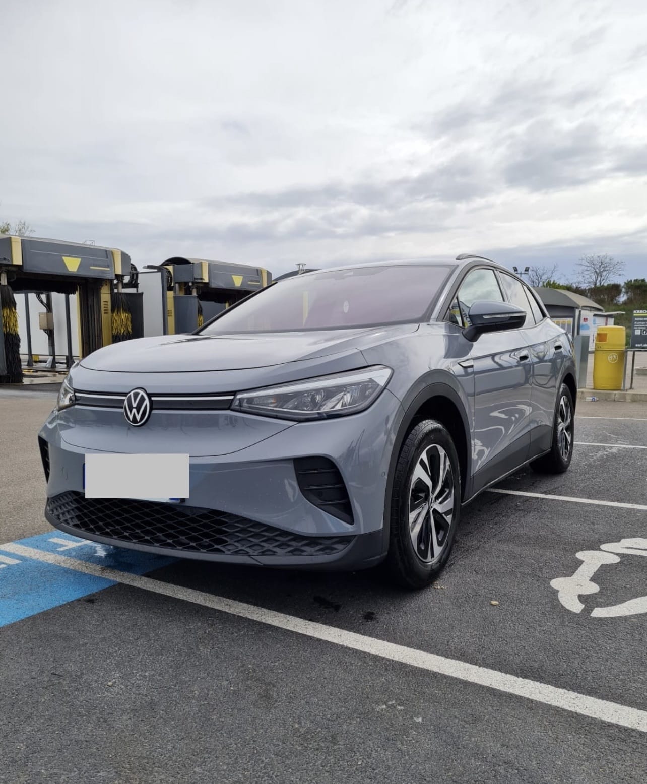 Volkswagen ID.4, 2023, Elektrisch, automatisch