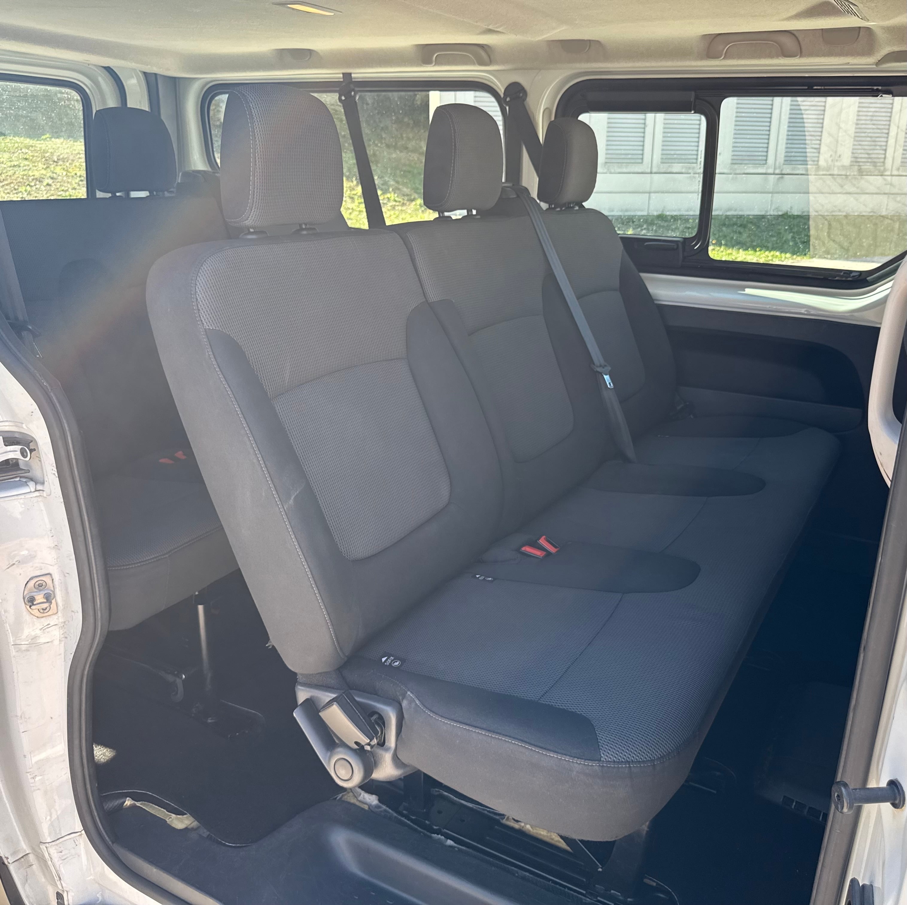 Renault Trafic Passenger 9 places L2 2.0dci 150ch avec Apple CarPlay