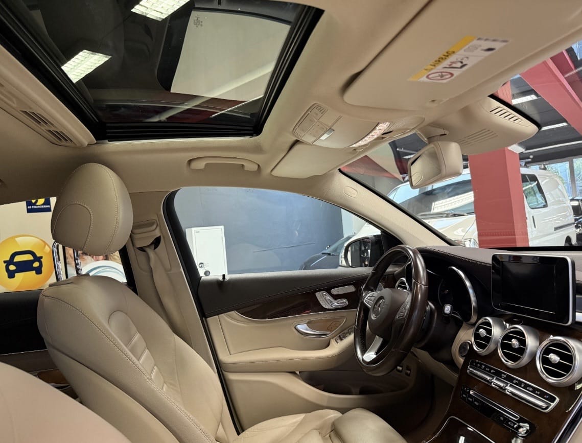 Mercedes-Benz GLC 300 4Matic Coupe avec Siège bébé