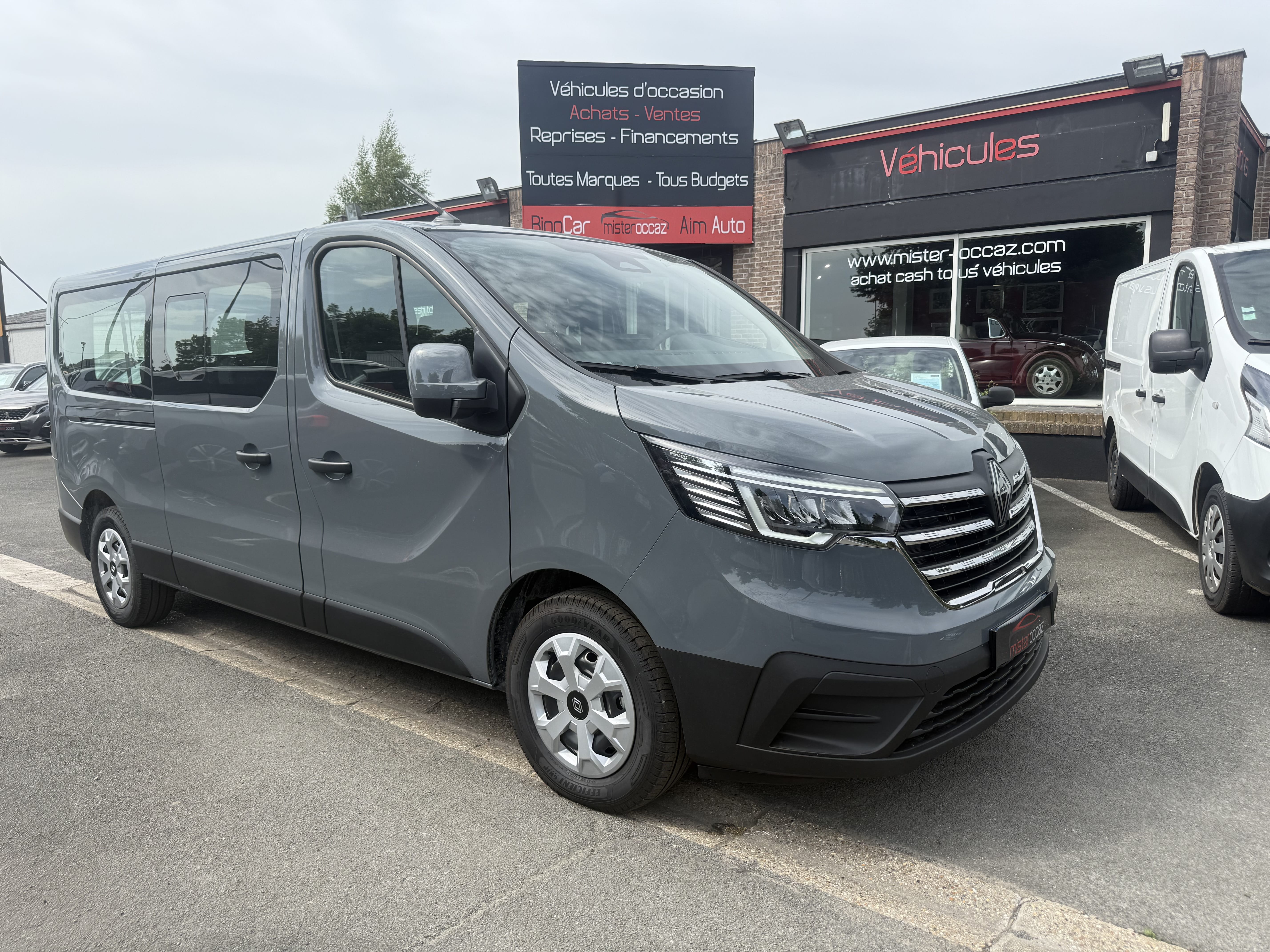 Renault Trafic Passenger, 2025, Diesel, 9 places et plus