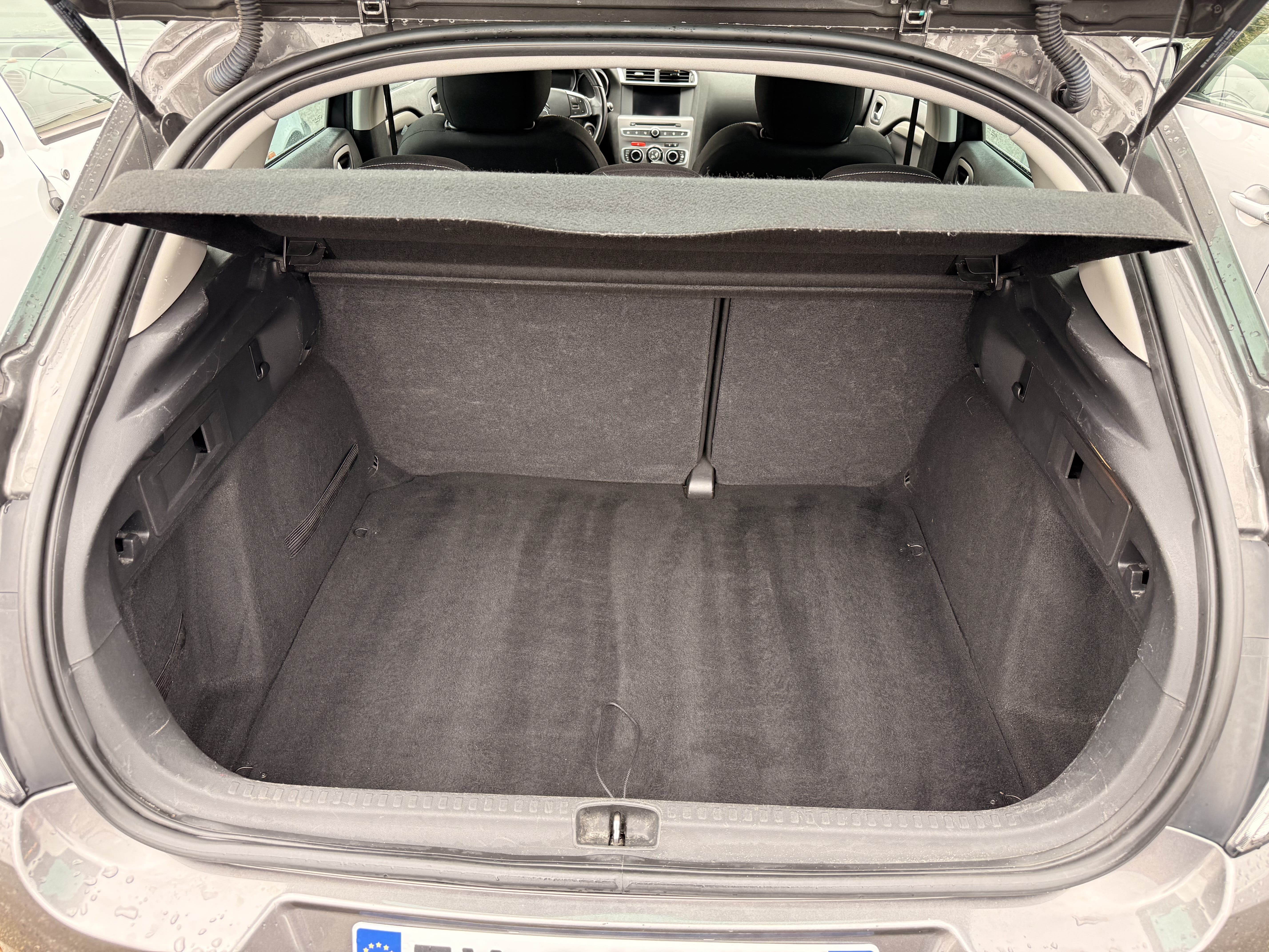 Citroen C4 avec Port USB