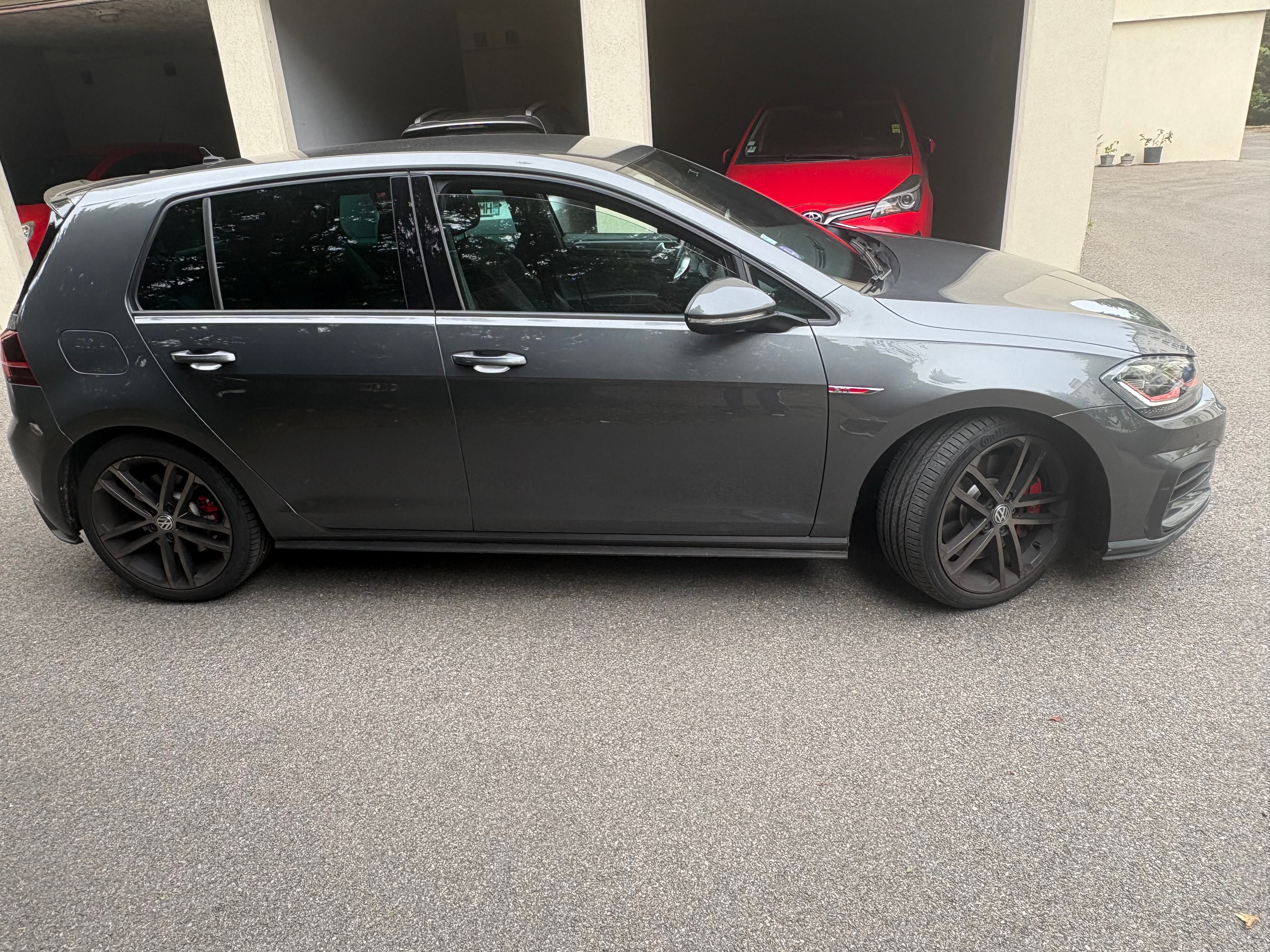 Volkswagen Golf 245 chv avec Caméra de recul