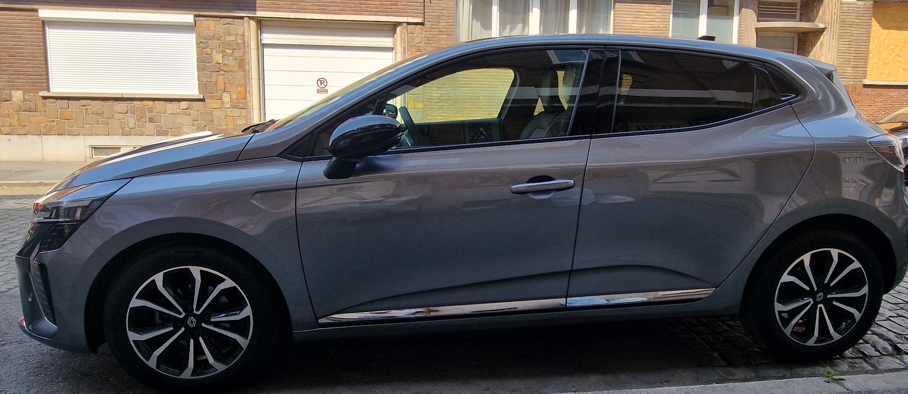 Renault Clio avec Climatisation