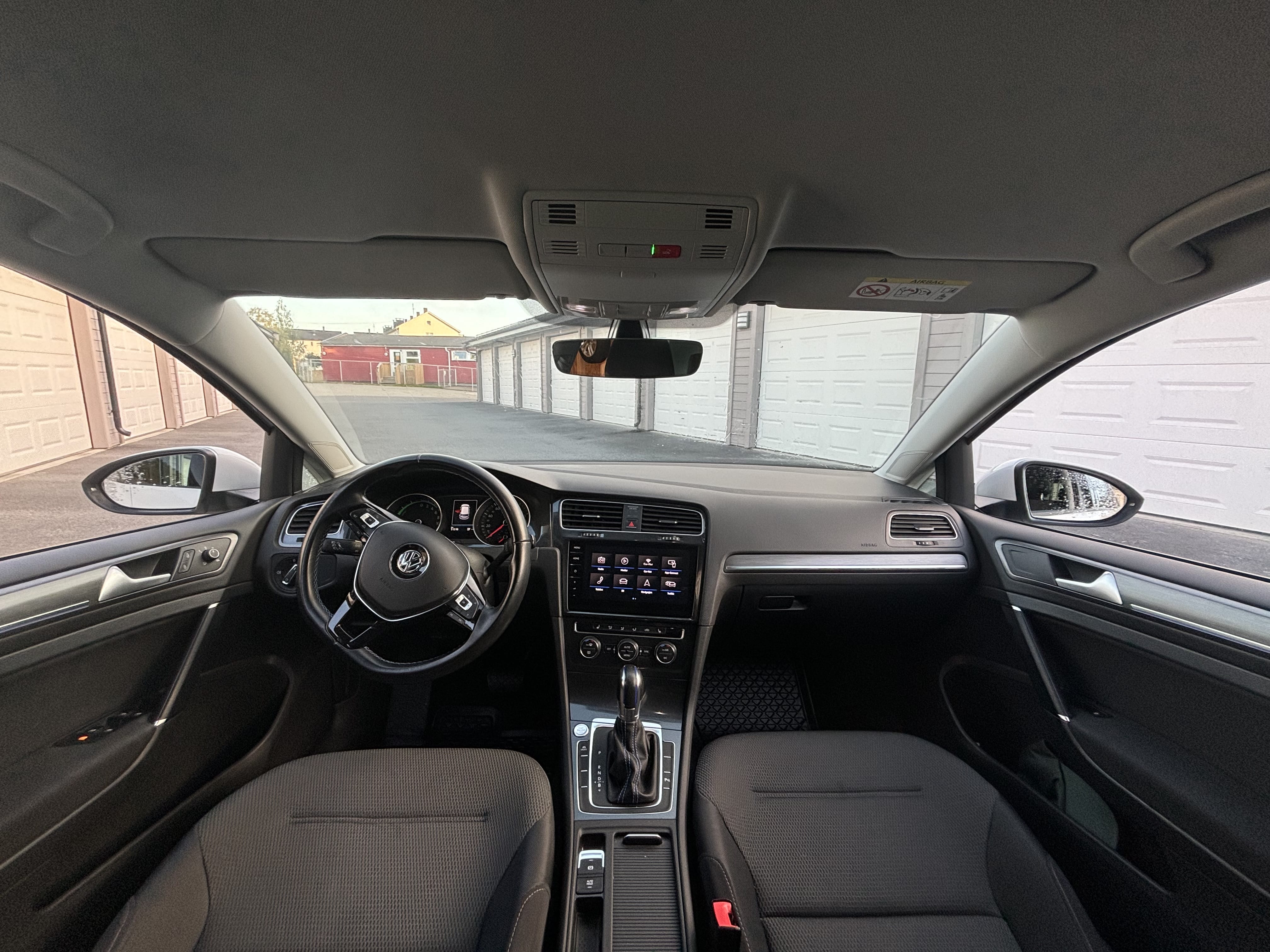 Volkswagen e-Golf med Cruisekontroll
