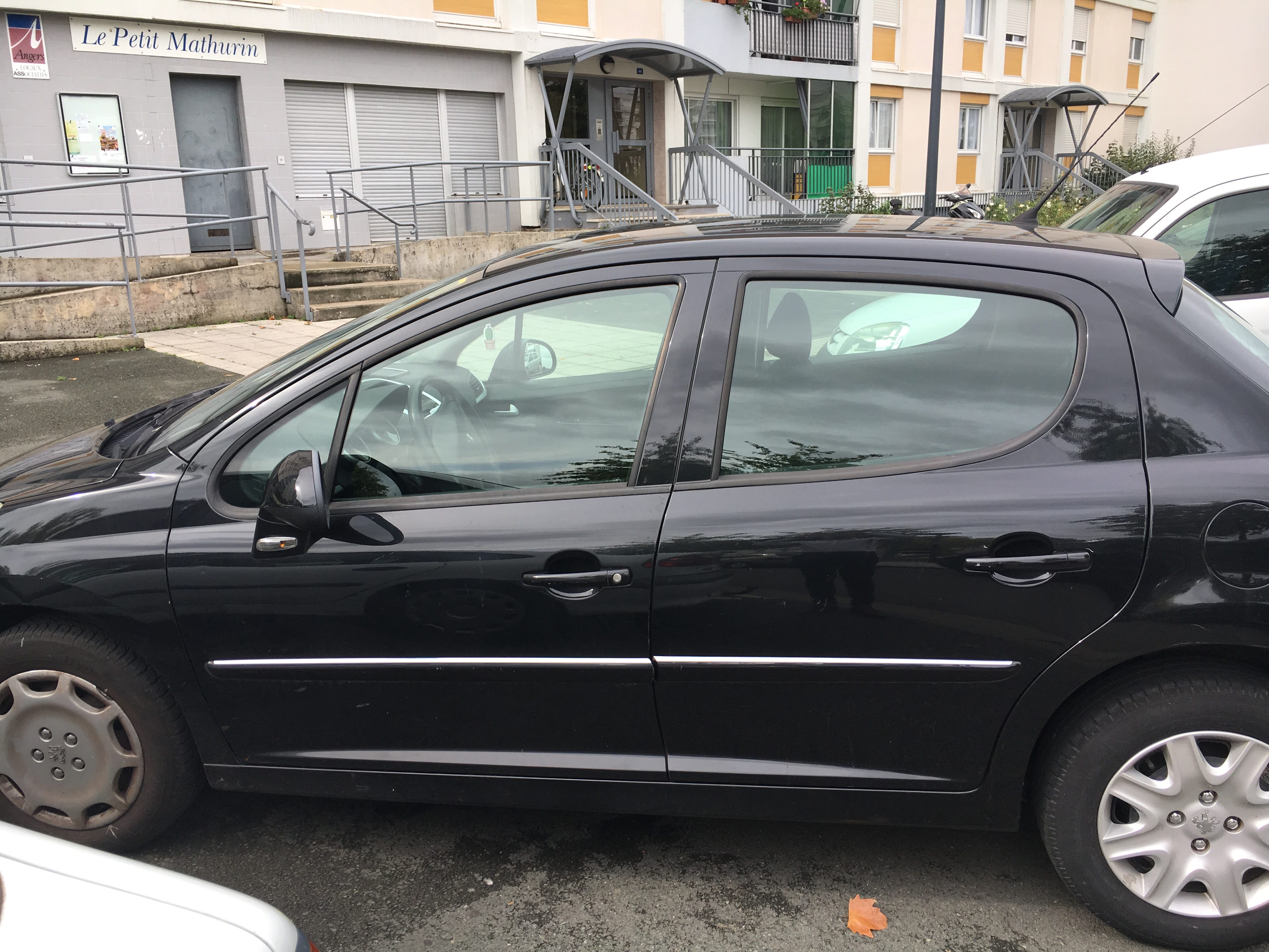 Peugeot 207+, 2013, Essence 95