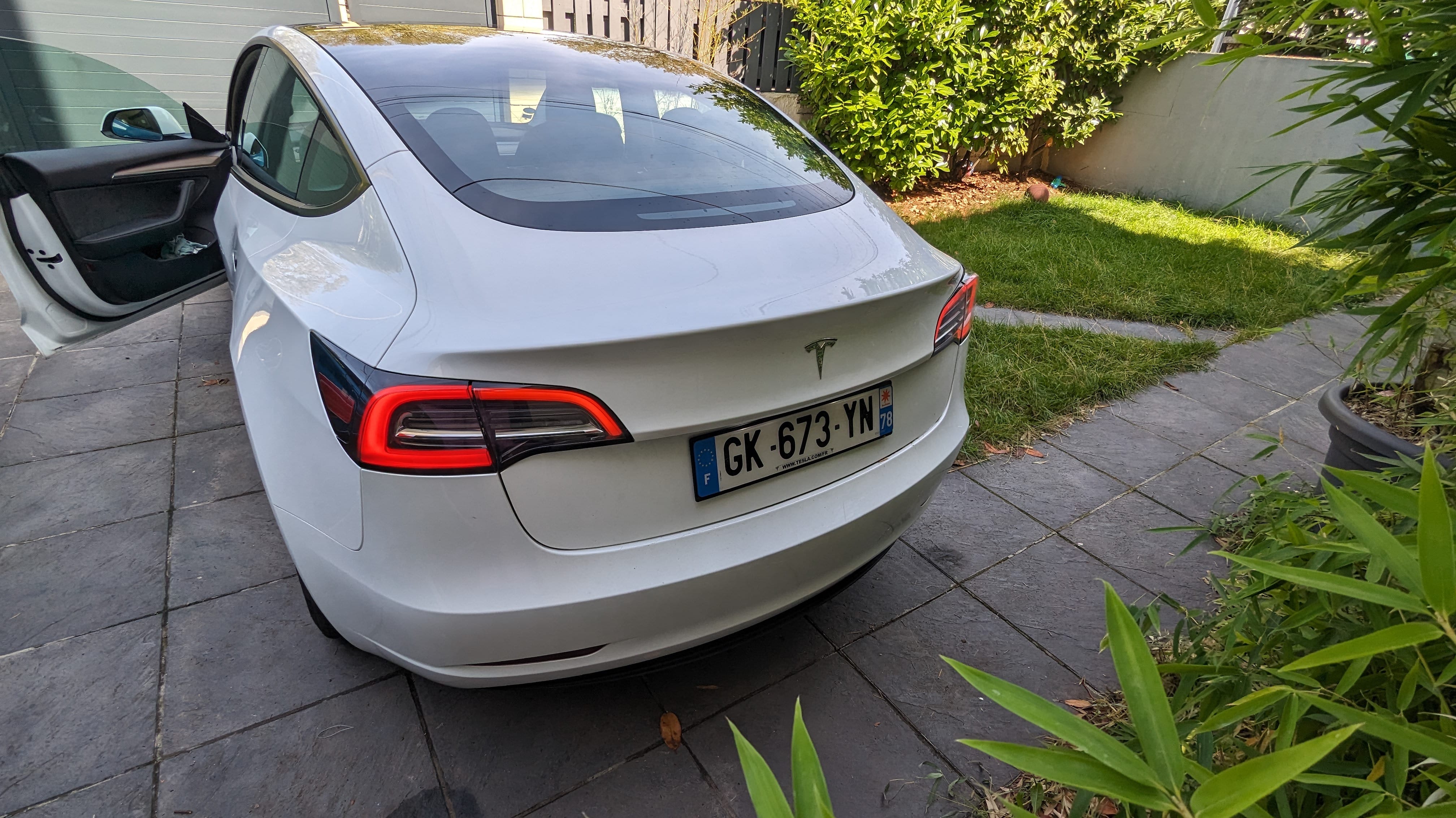 Tesla Model 3 Propulsion (300-420 Kms d'autonomie) avec Climatisation