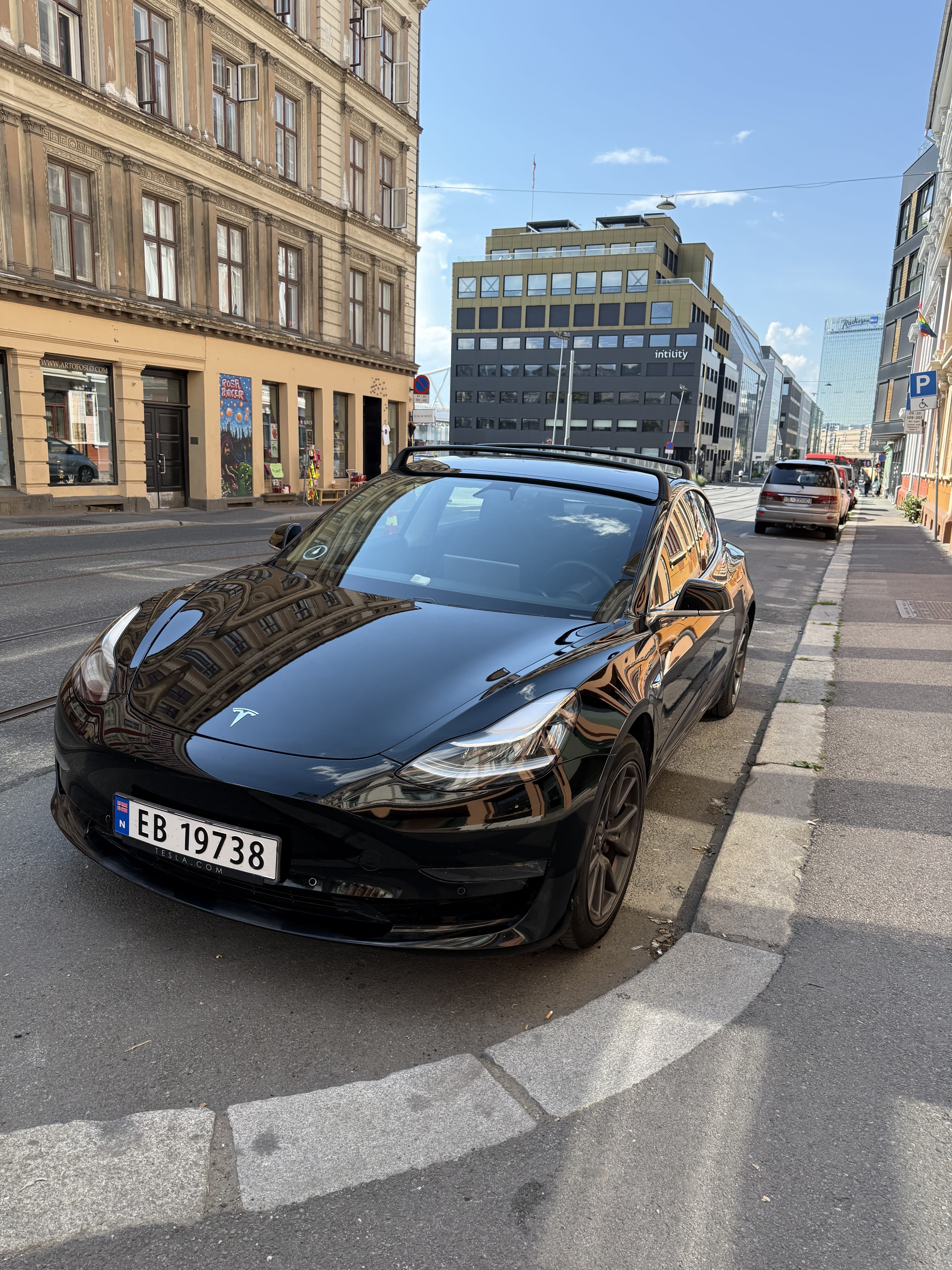 Tesla Model 3 Long Range med Tilhengerfeste