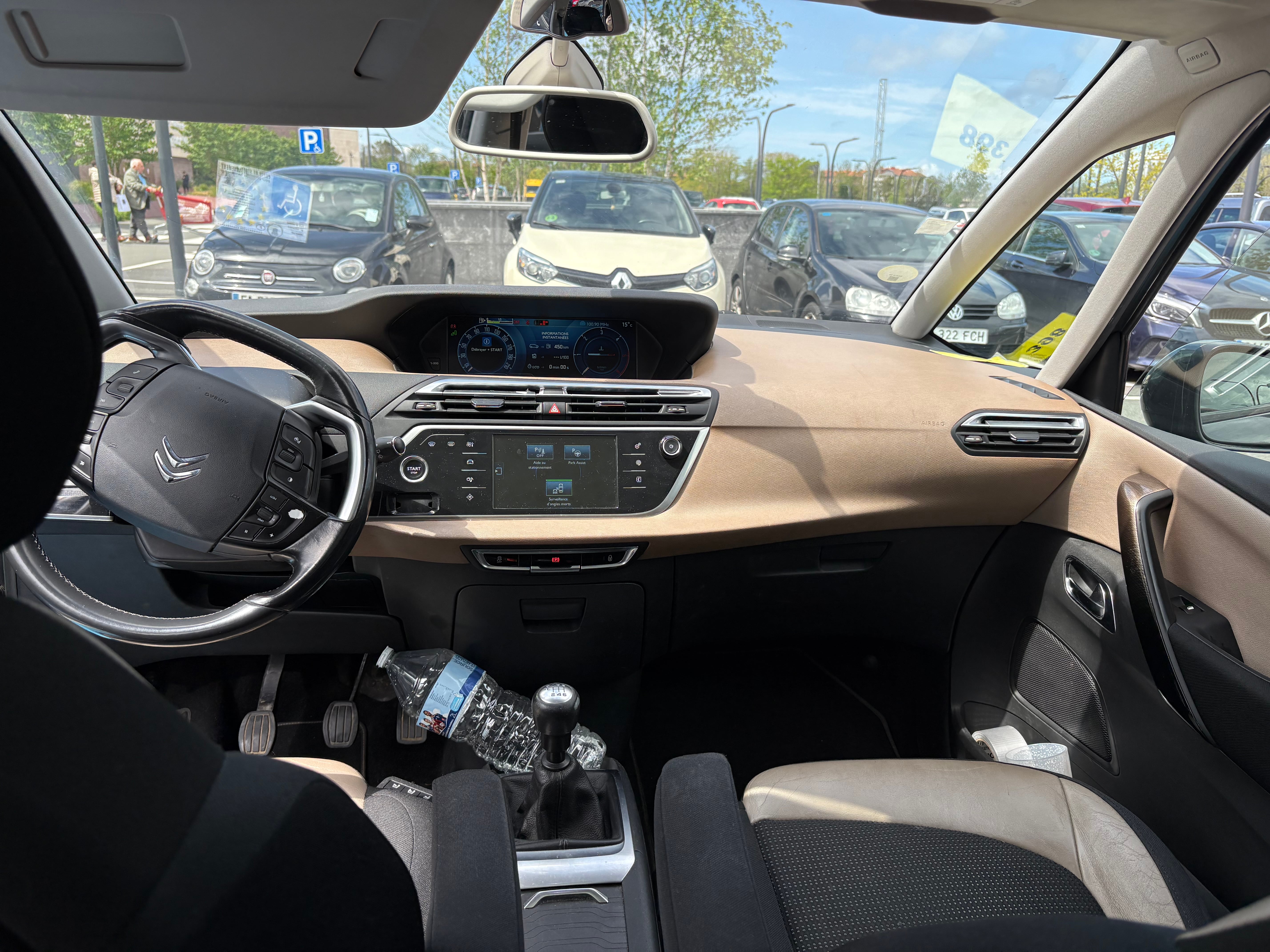 Citroen C4 Picasso avec GPS