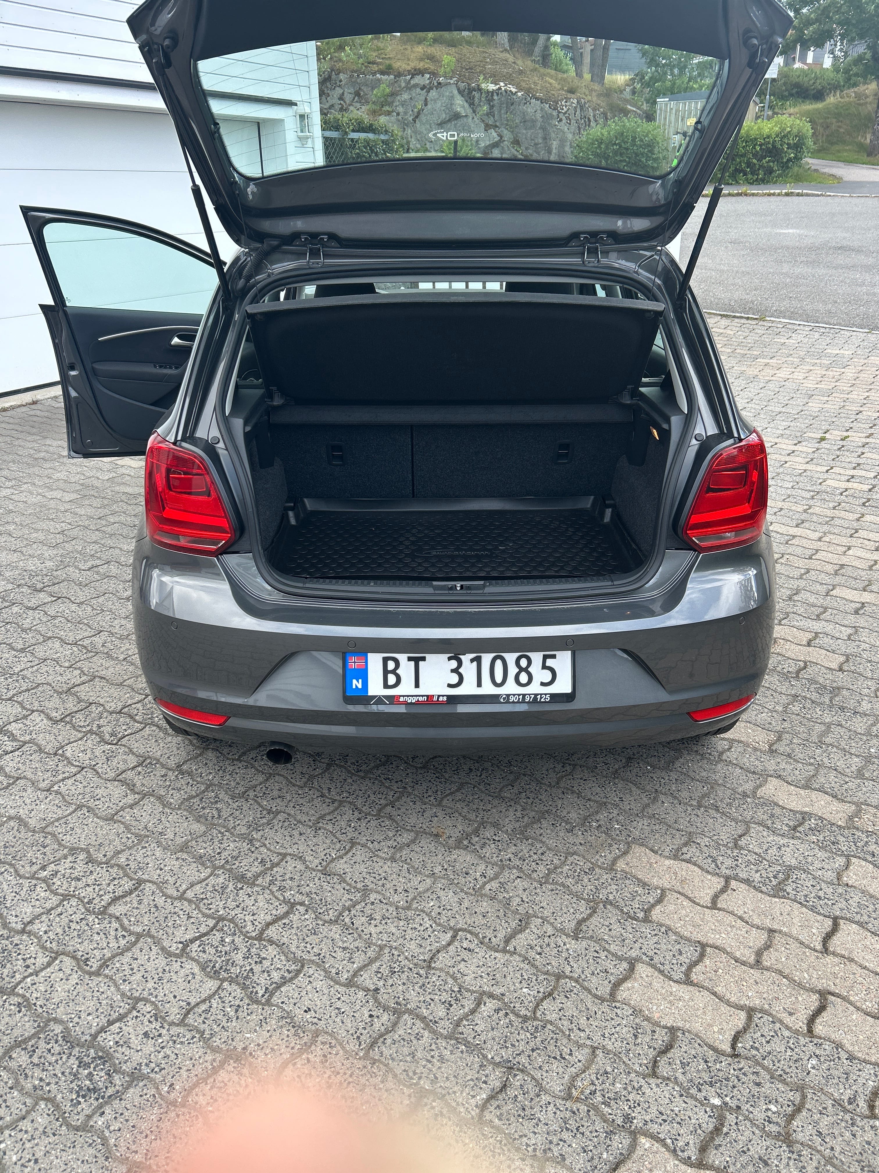 Volkswagen Polo mit Autoradio