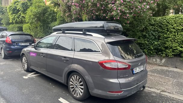 Ford Mondeo med Skiboks