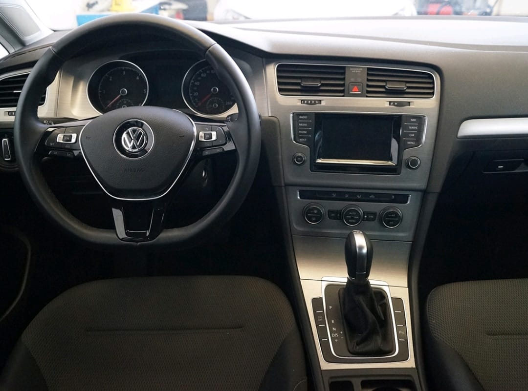 Volkswagen Golf con Audio Bluetooth