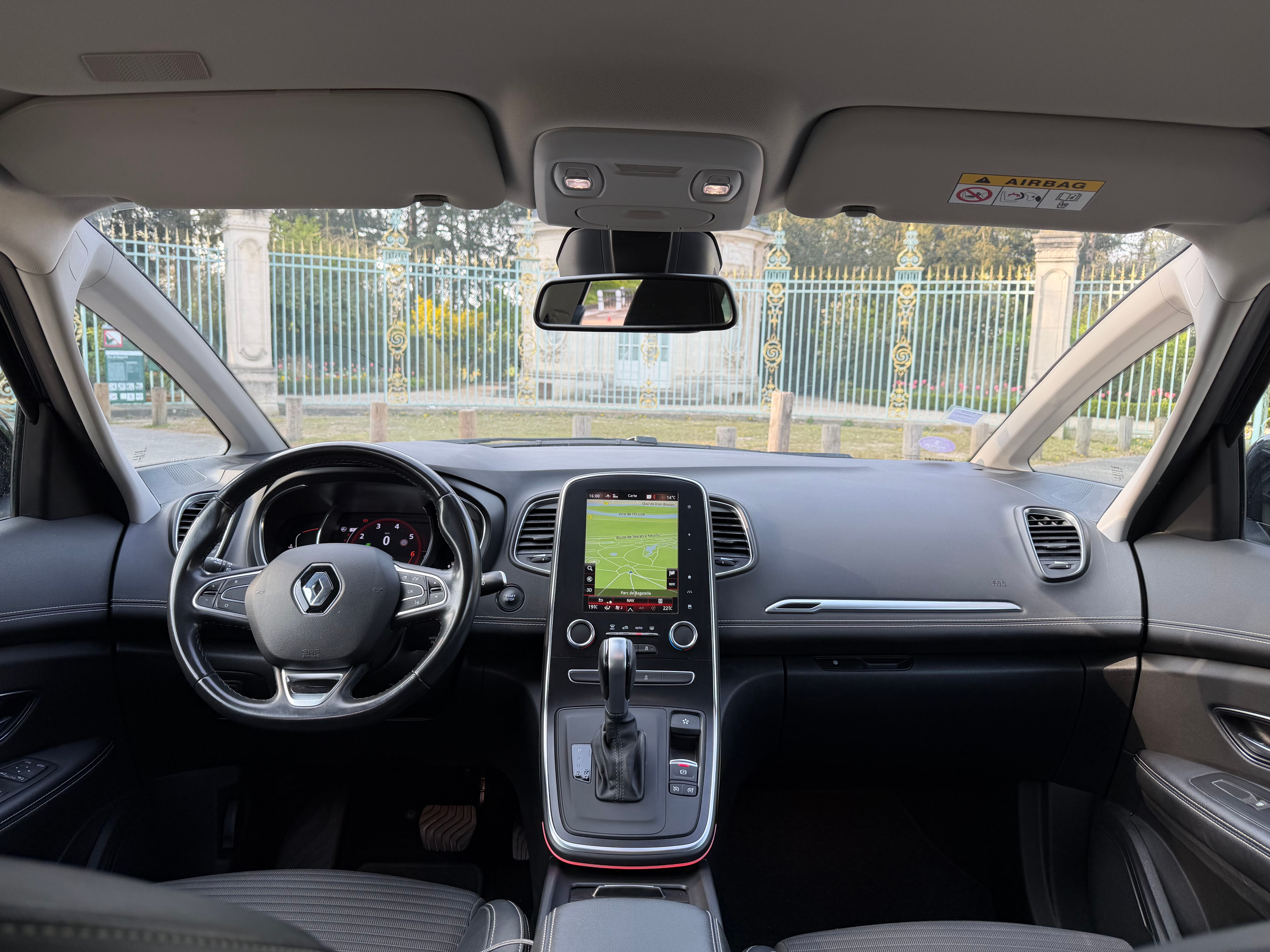 Renault Grand Scenic 140 Intens EDC7 mit Navigationsgerät