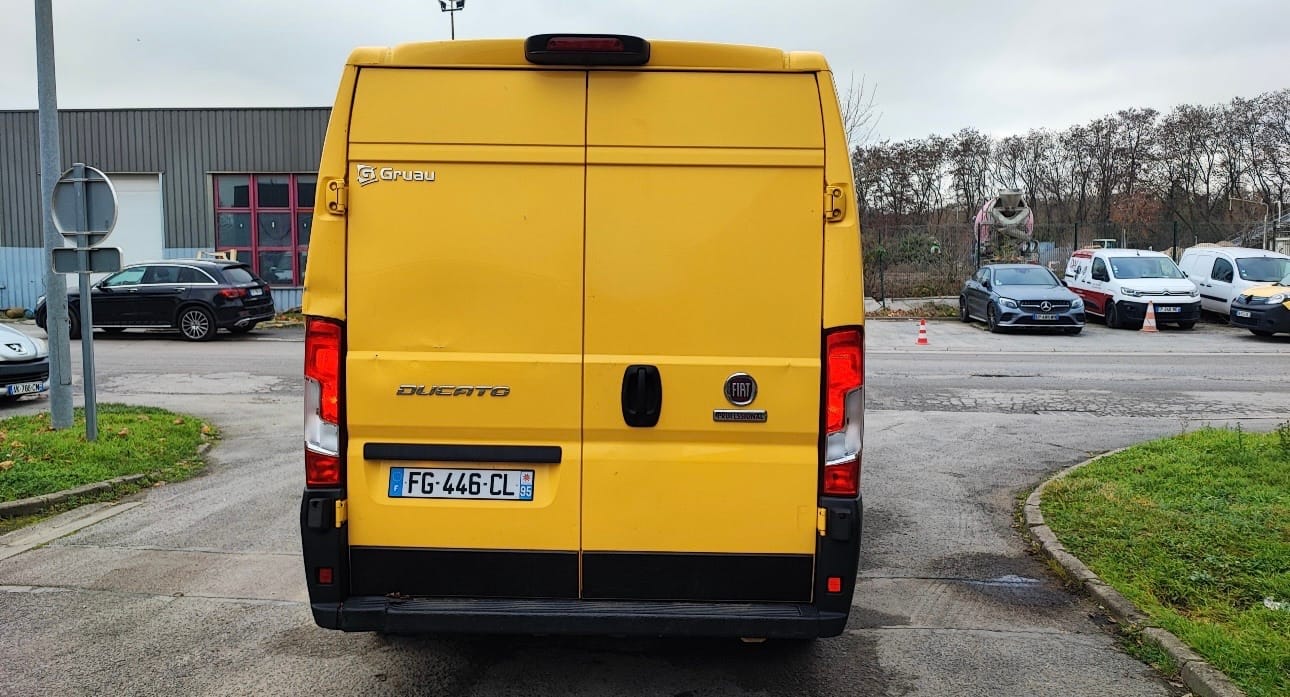 Fiat Ducato avec Pneus neige