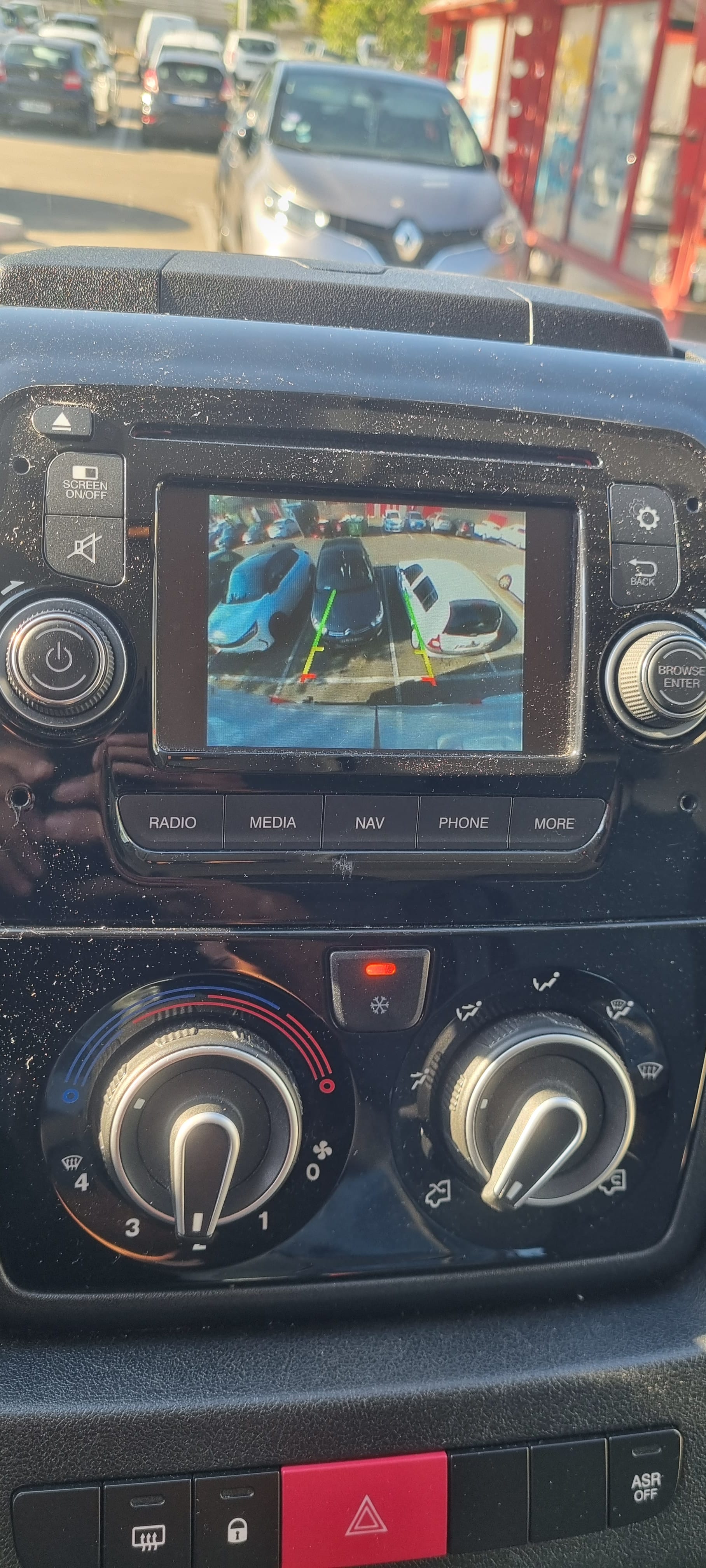 Fiat Ducato 12 m³ avec diable avec Audio Bluetooth