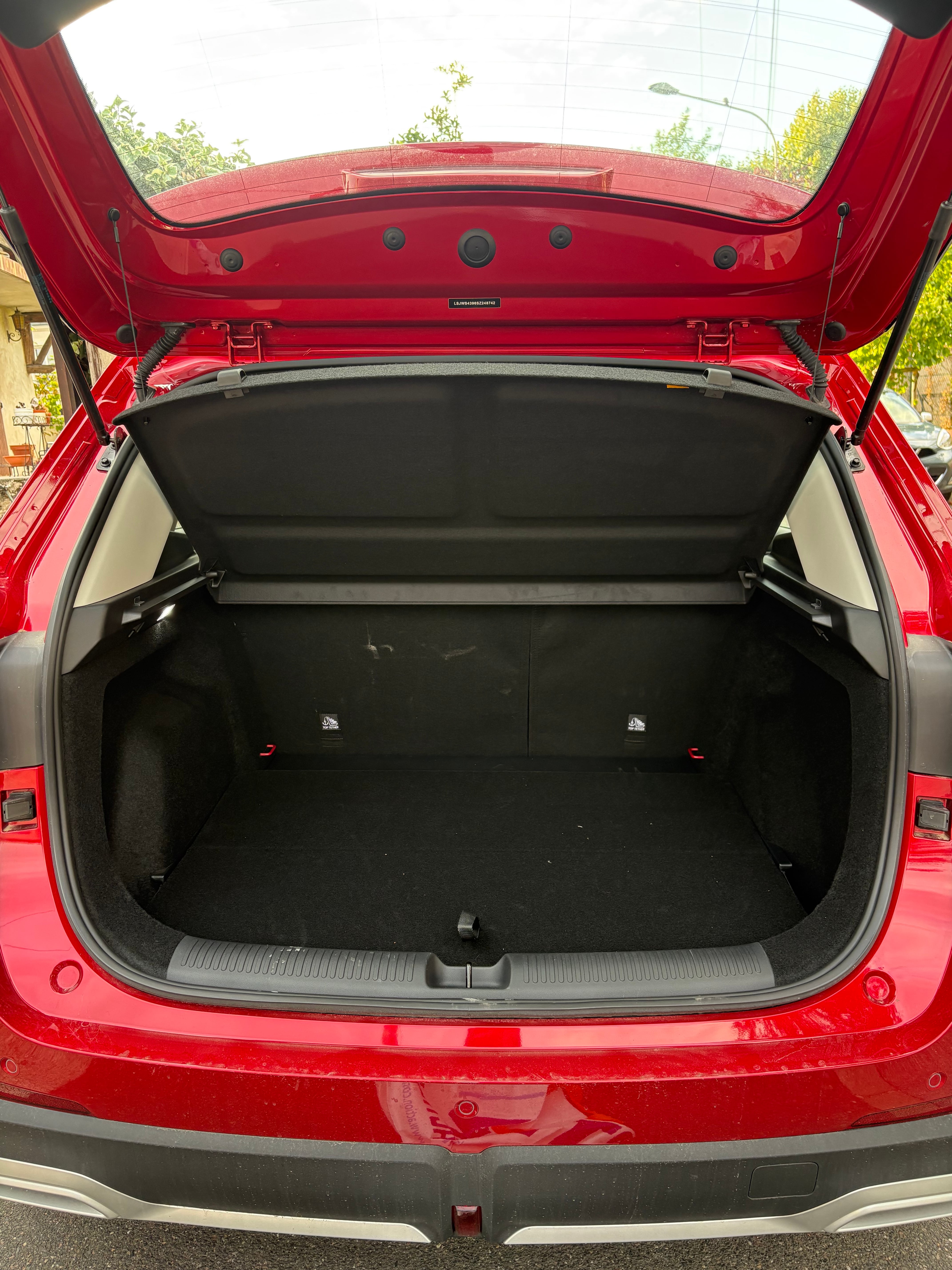 MG ZS Hybrid+ avec GPS
