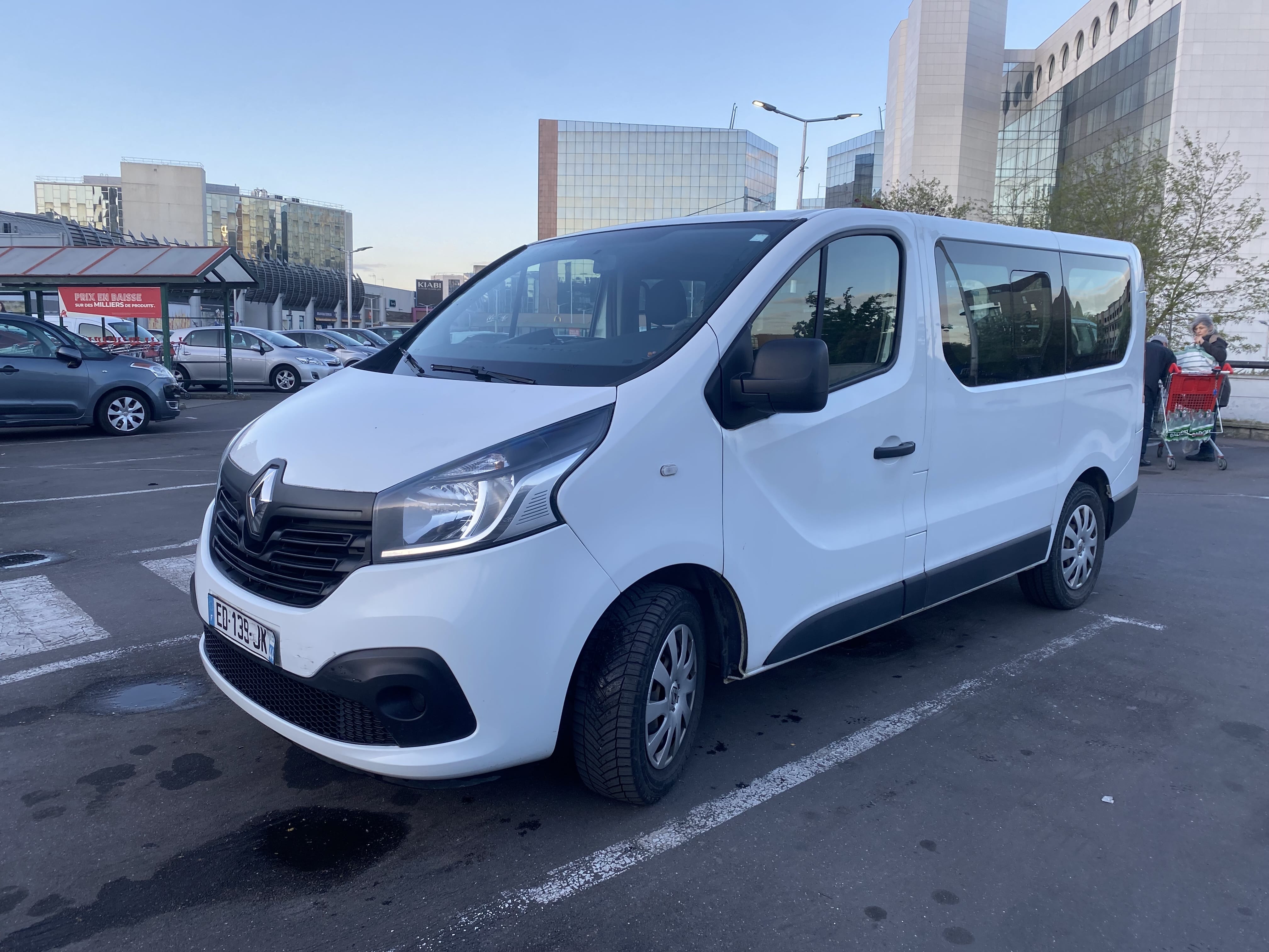 Renault Trafic Passenger, 2016, Diesel, 9 places et plus