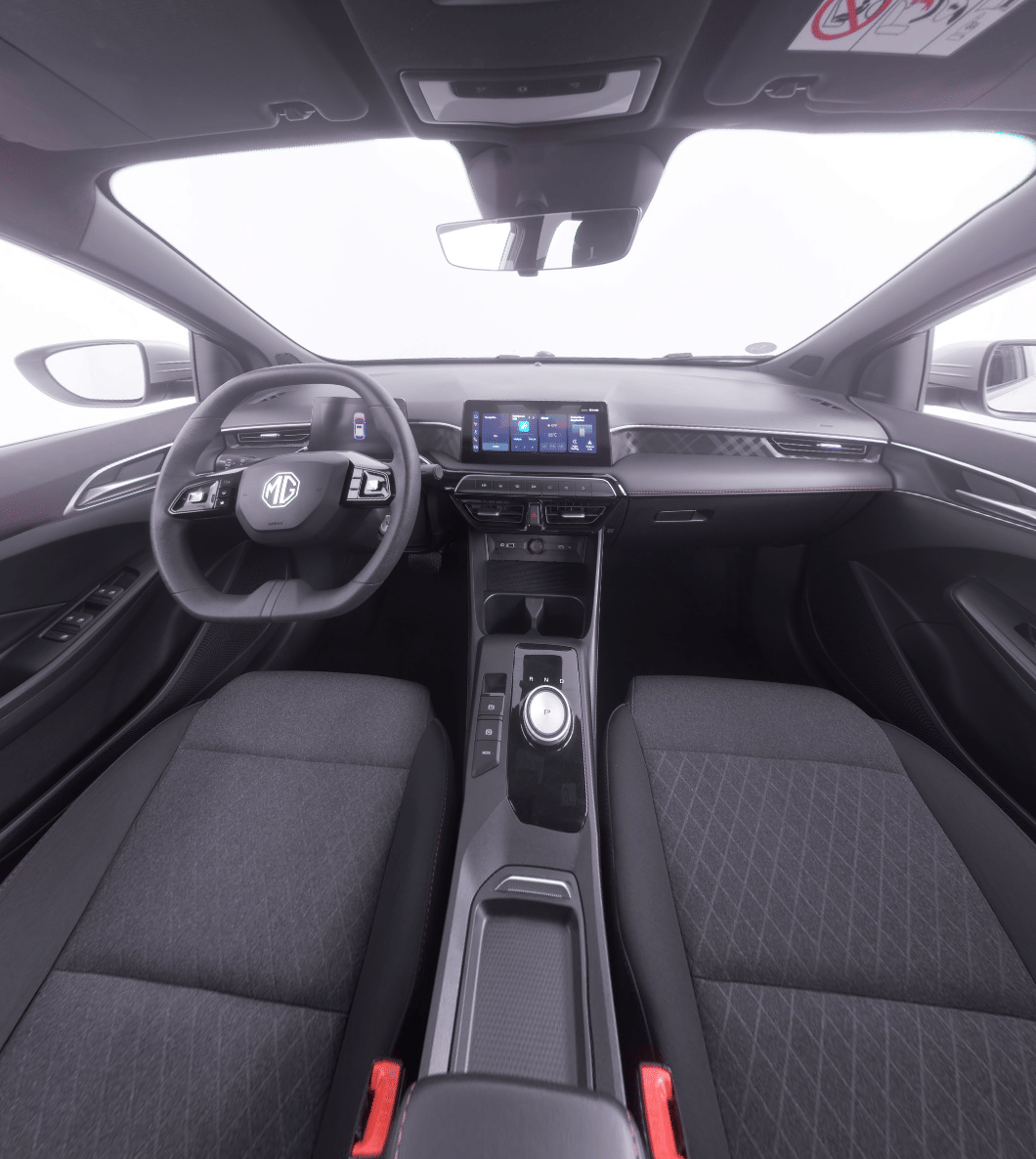 MG MG3 Essence SP95 Hybride+ Auto avec Siège bébé