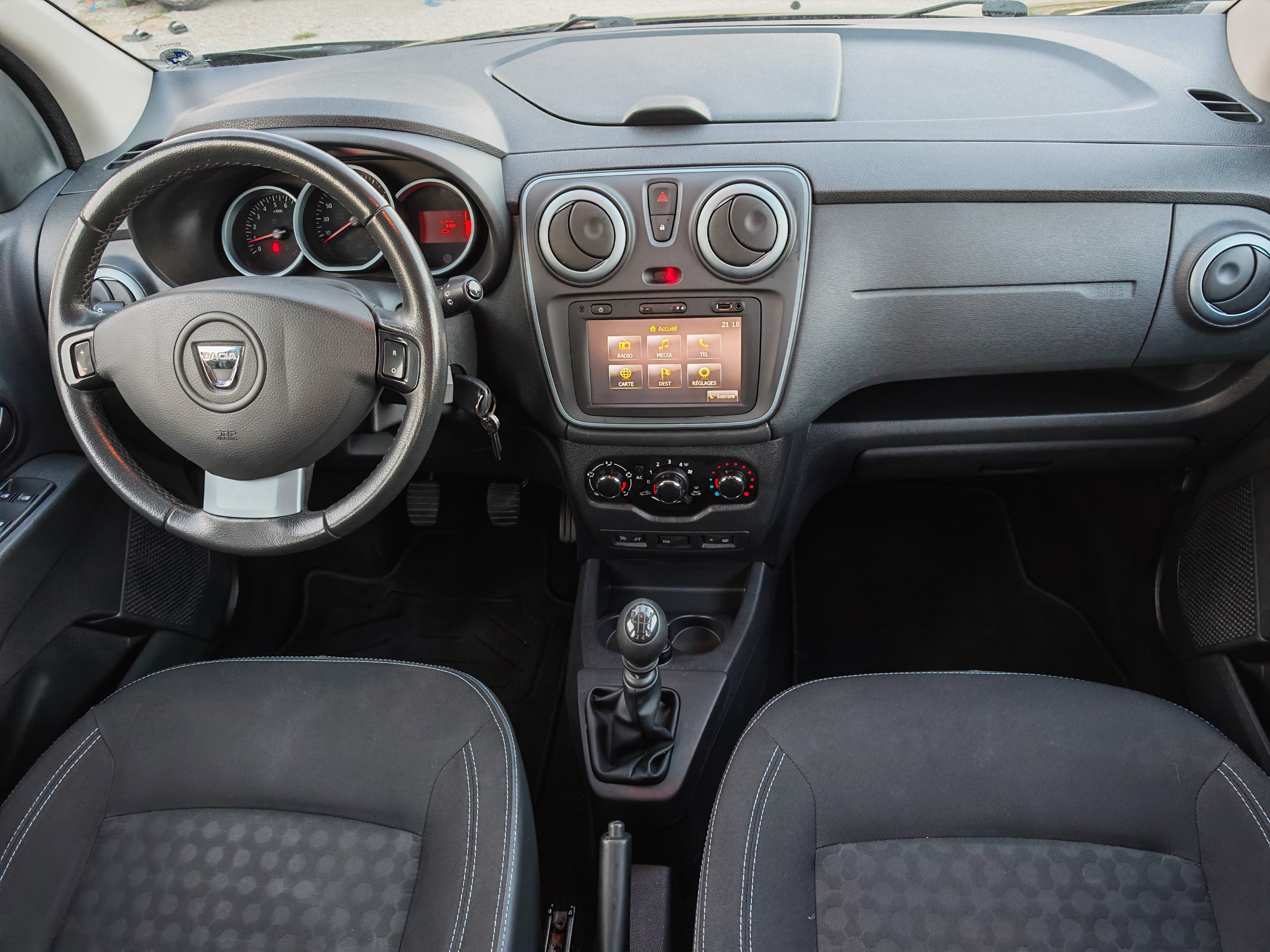 Dacia Lodgy 1.5 DCI avec Régulateur de vitesse