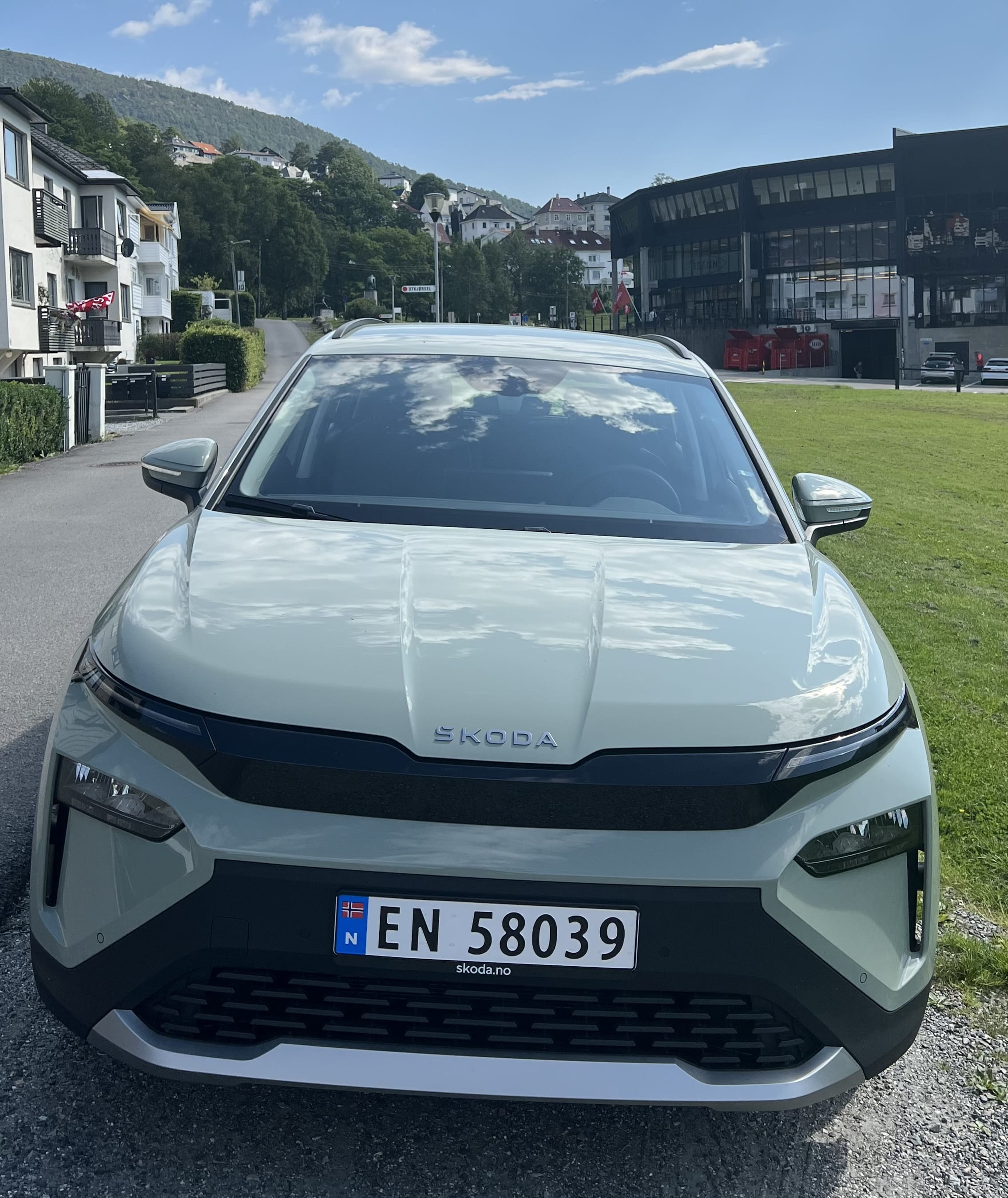 Skoda Elroq 50 med Babysete