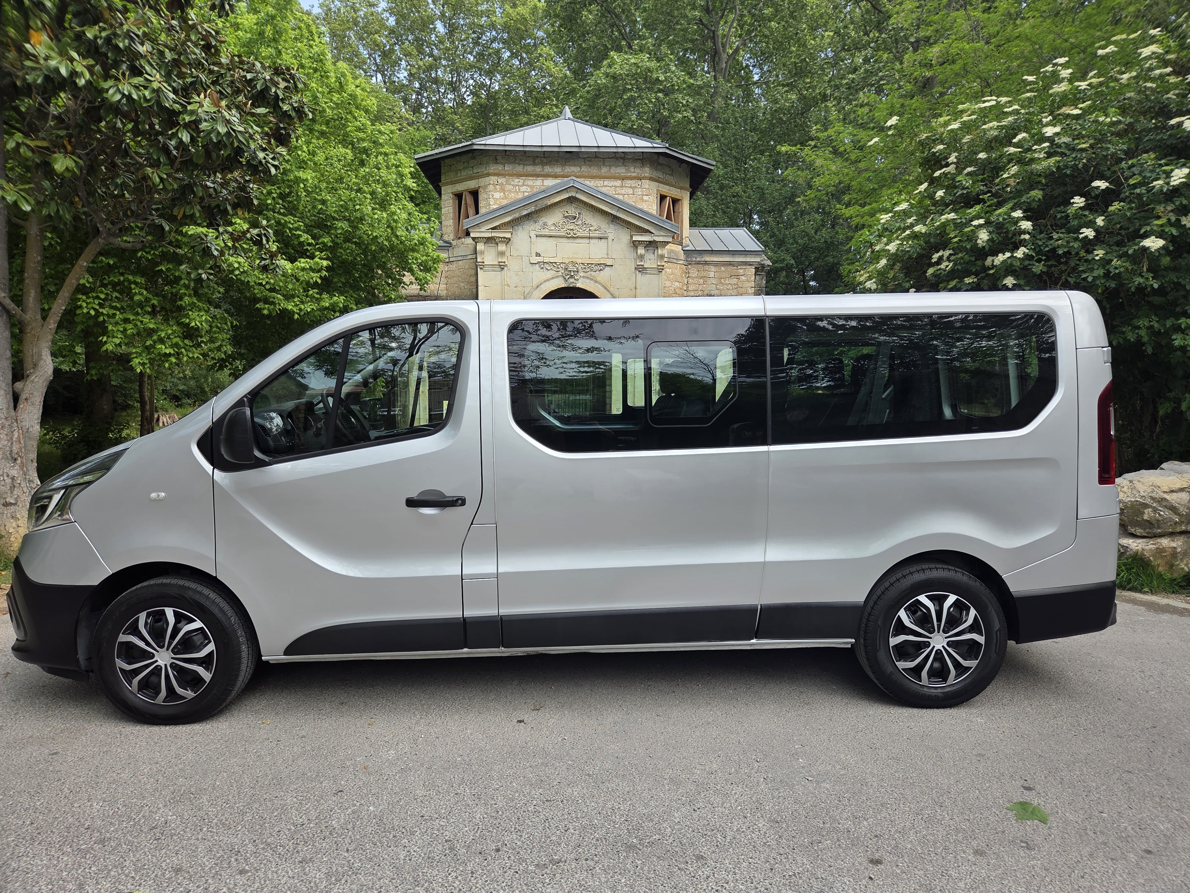 Renault Trafic Passenger avec Climatisation