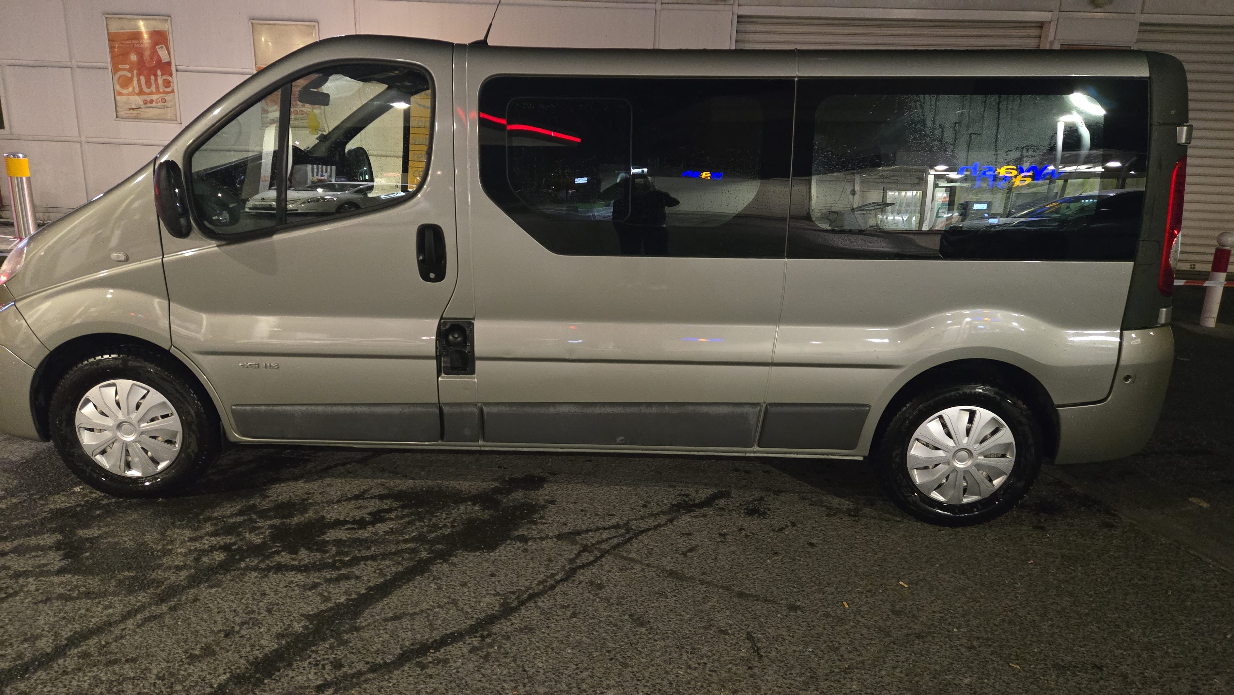 Nissan Primastar avec Climatisation