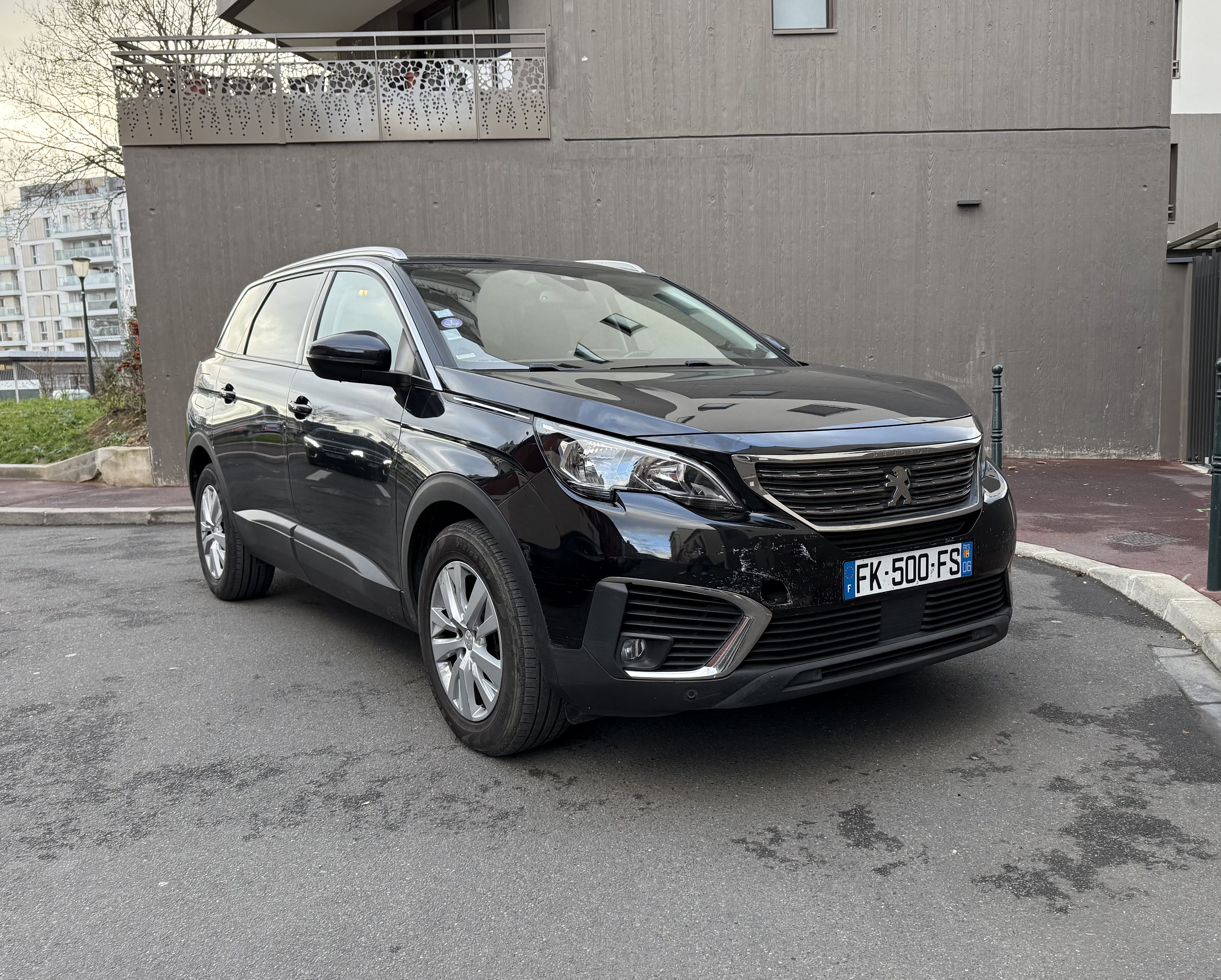 Peugeot 5008 - Boîte auto 7 places, 2019, Essence 95, automatique, 7 places