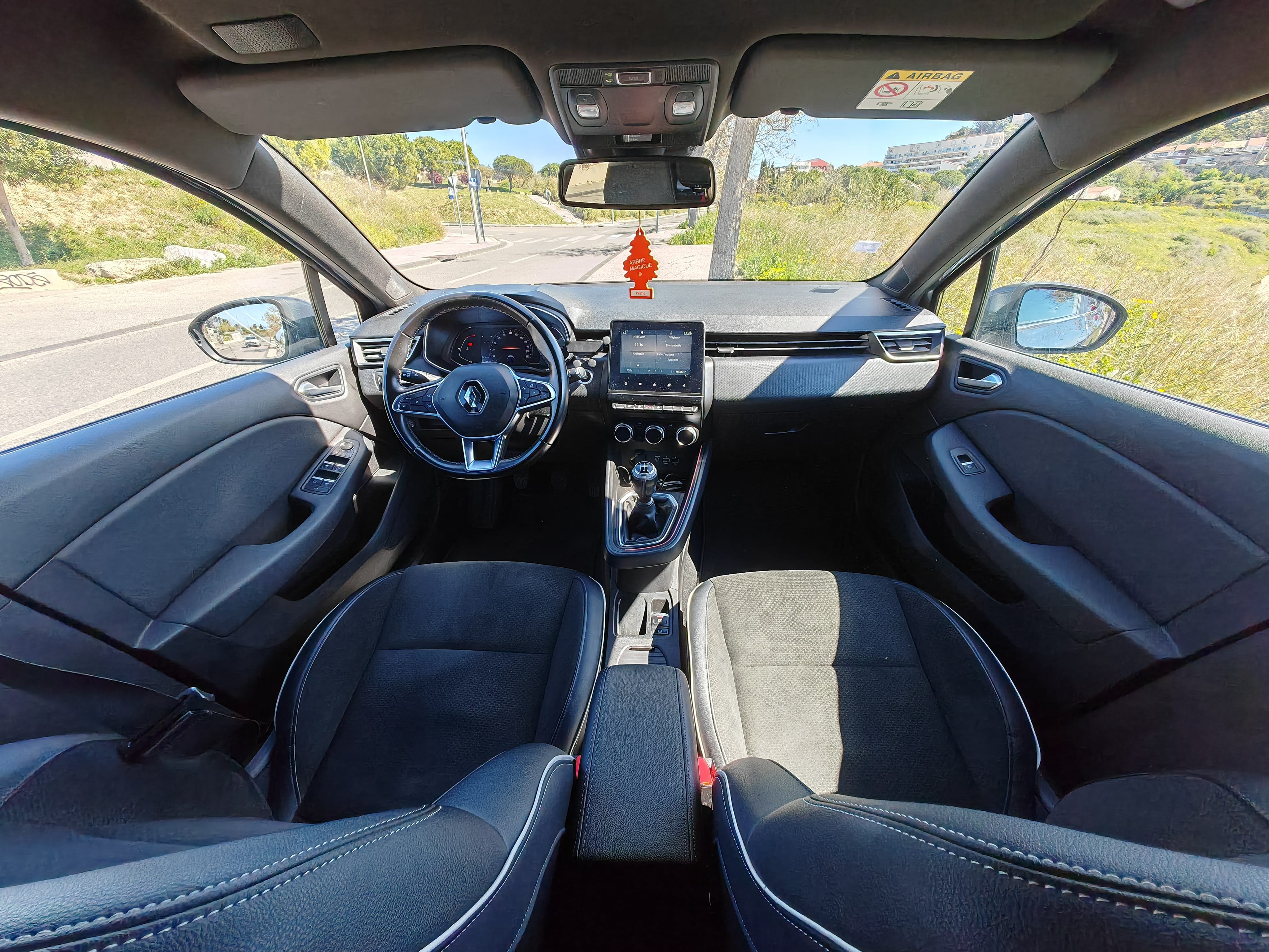 Renault Clio with Cruise control