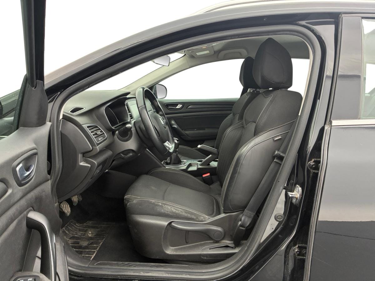 Renault Mégane Estate with Apple CarPlay