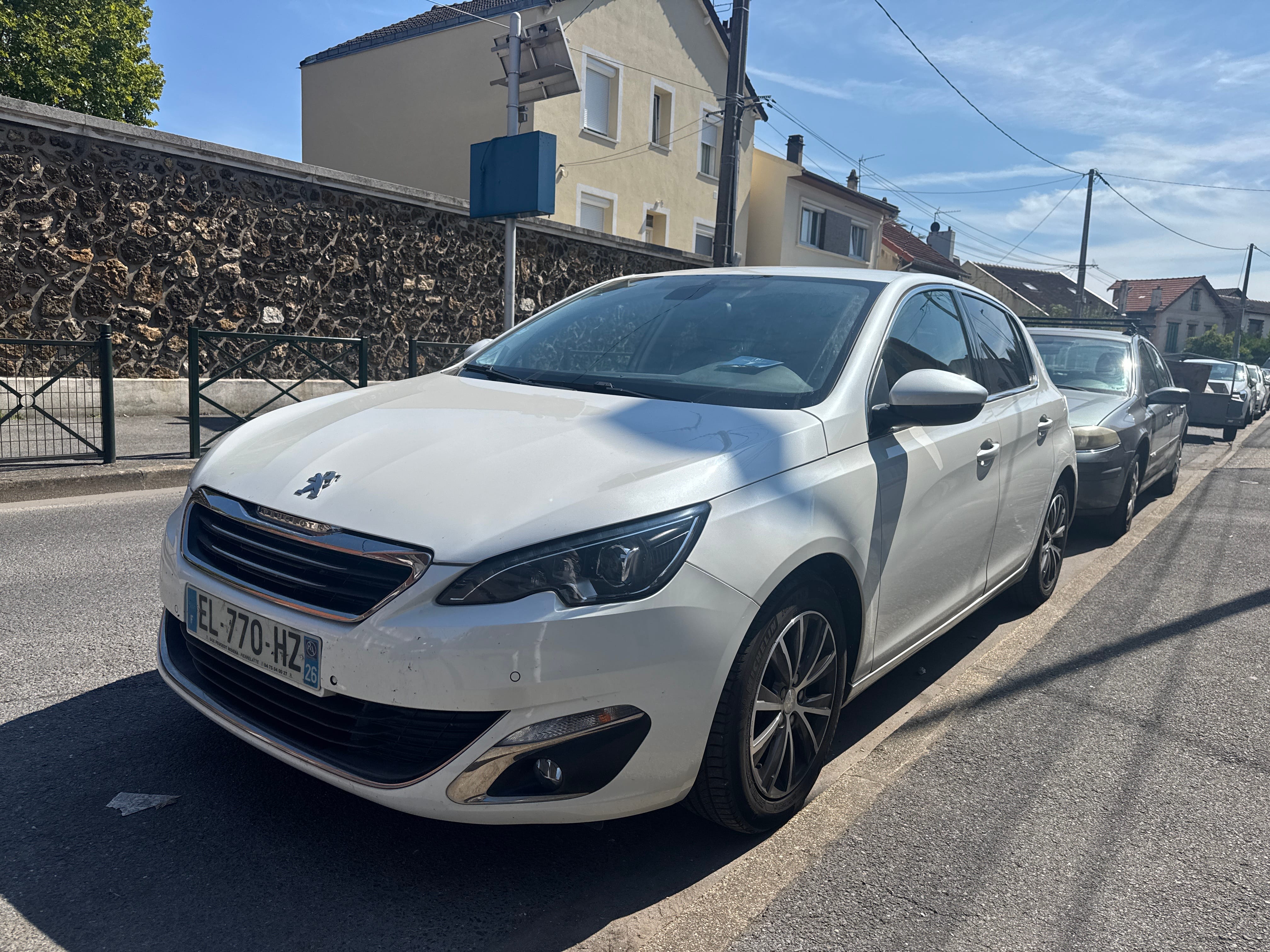 Peugeot 308, 2017, Essence 95