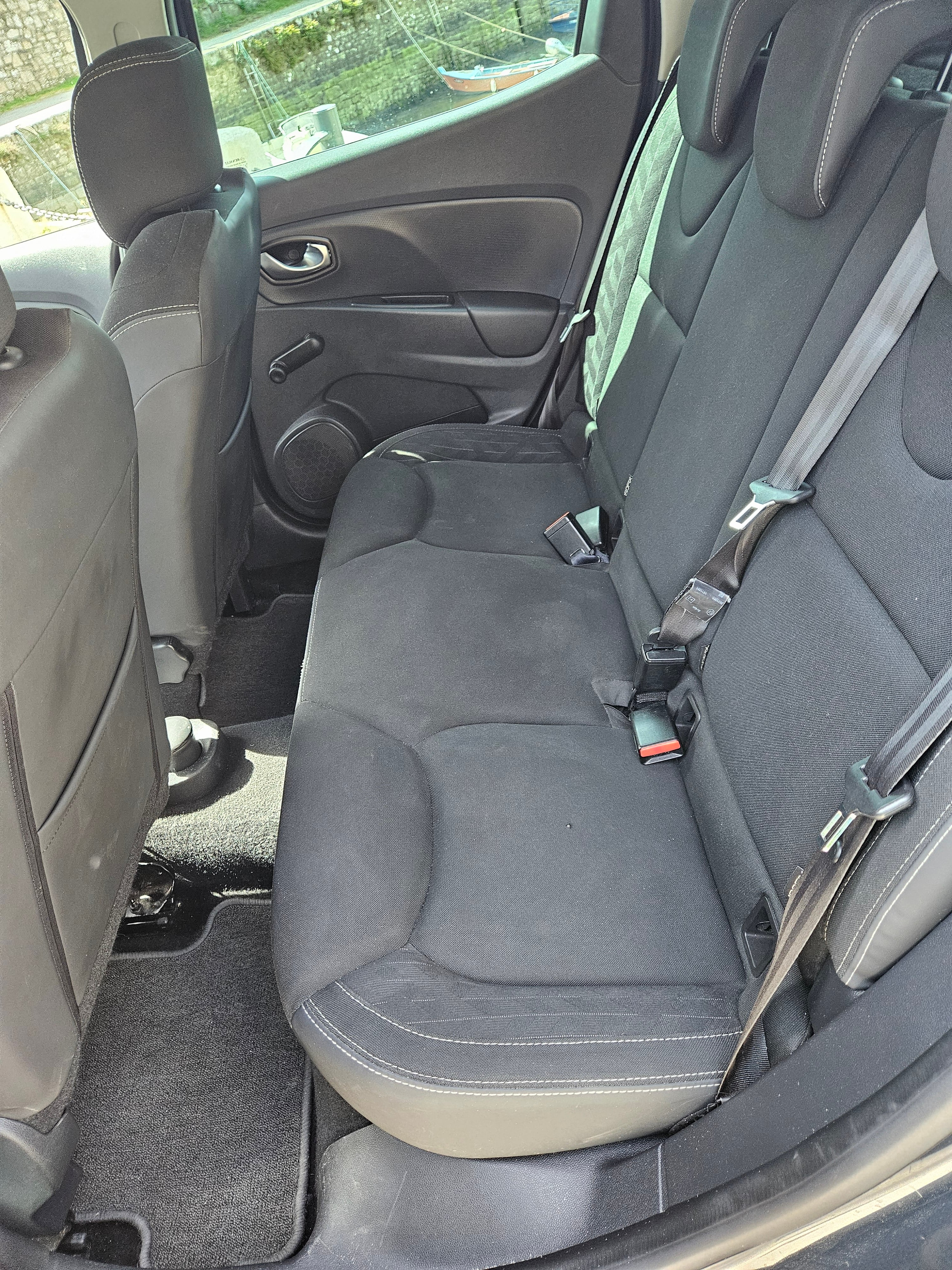 Renault Clio avec Apple CarPlay