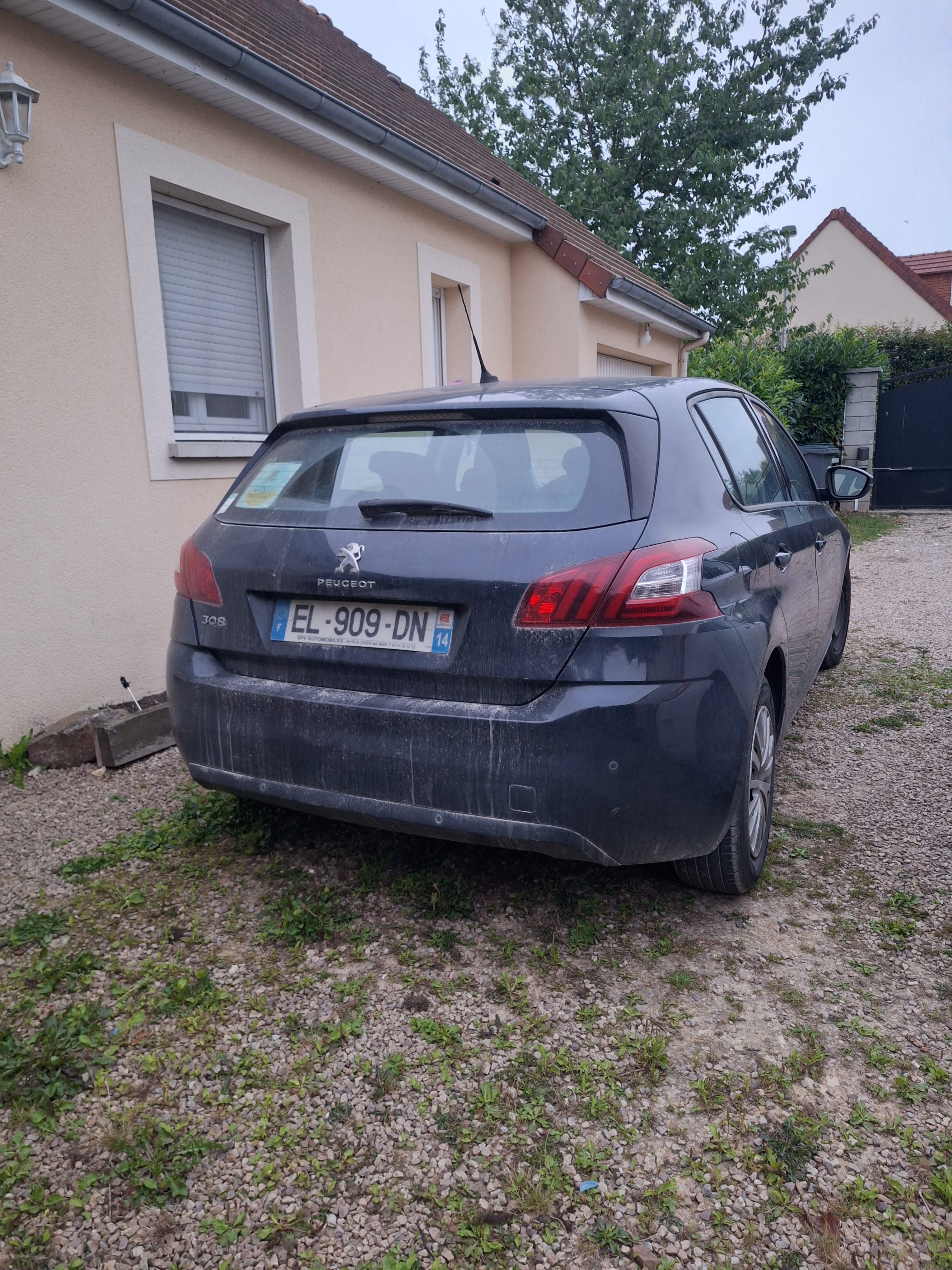 Peugeot 308 avec Climatisation