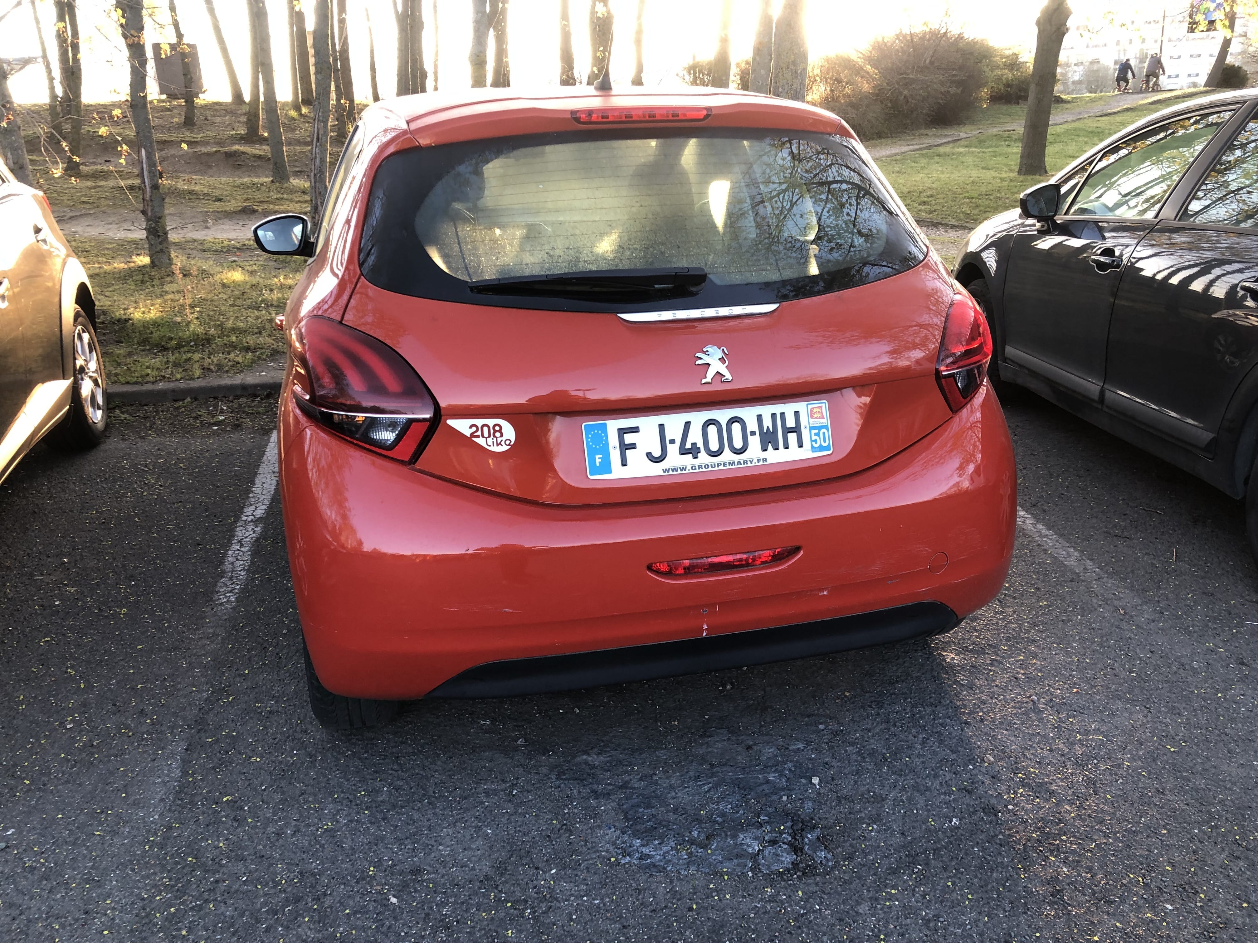 Peugeot 208 avec Climatisation