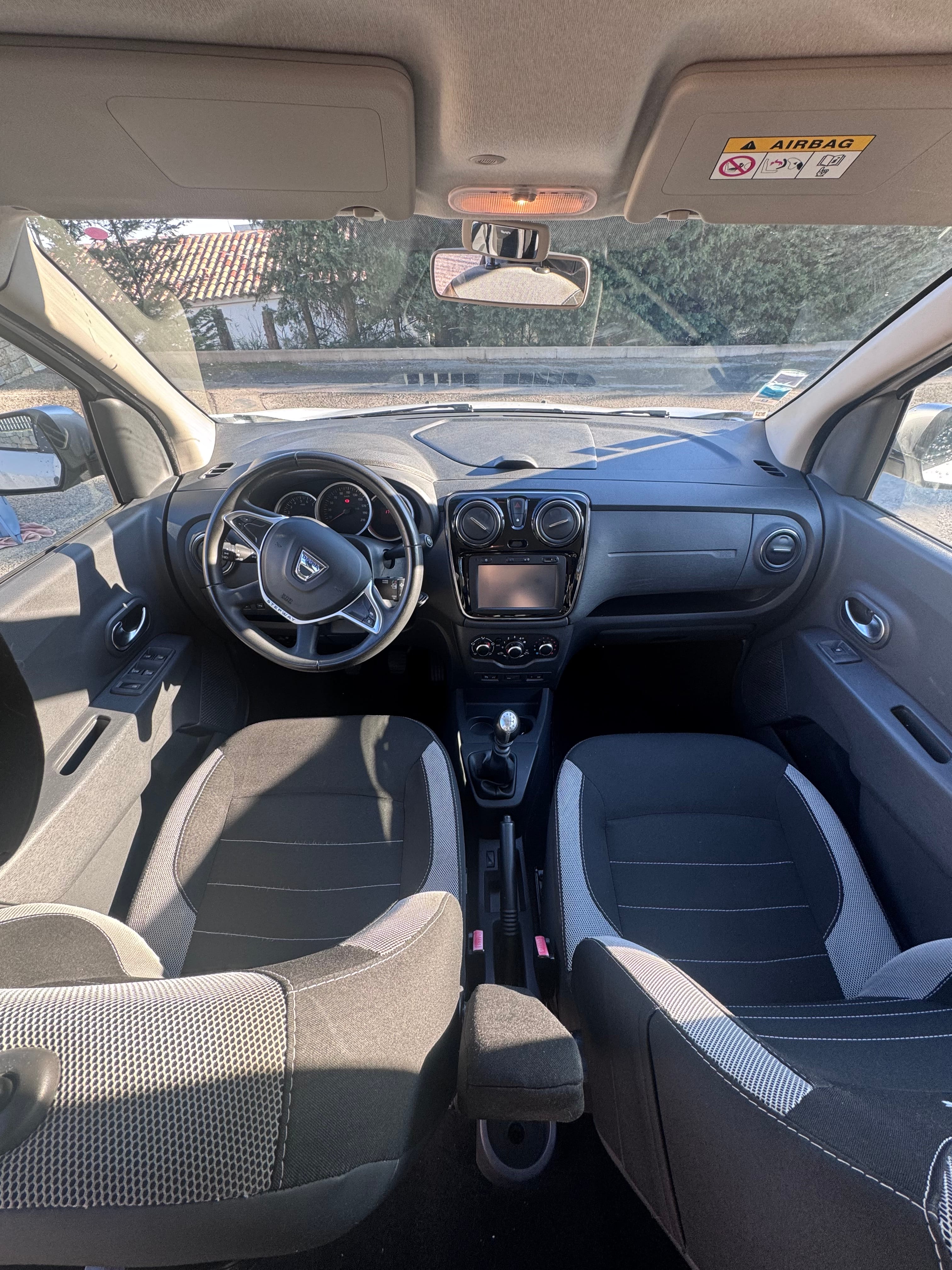 Dacia Lodgy avec Régulateur de vitesse