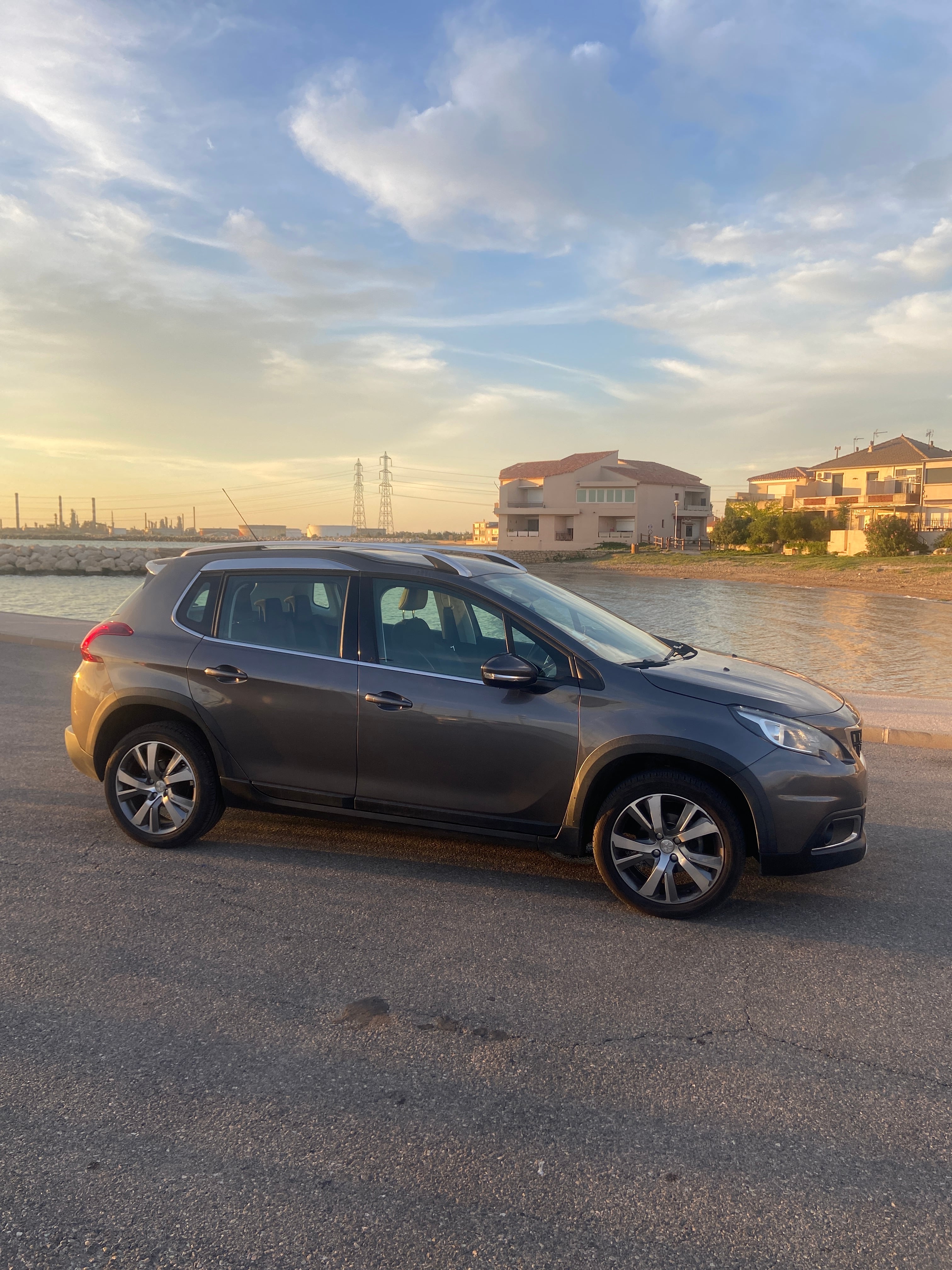 Peugeot 2008 avec Climatisation