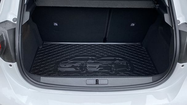 Opel Corsa 200 mit Winterreifen