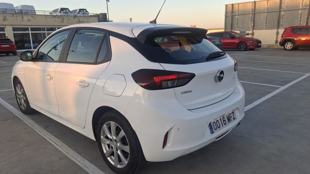 Opel Corsa 1.2 75 CV Edition 5 puertas - 0016MFZ con Control de velocidad
