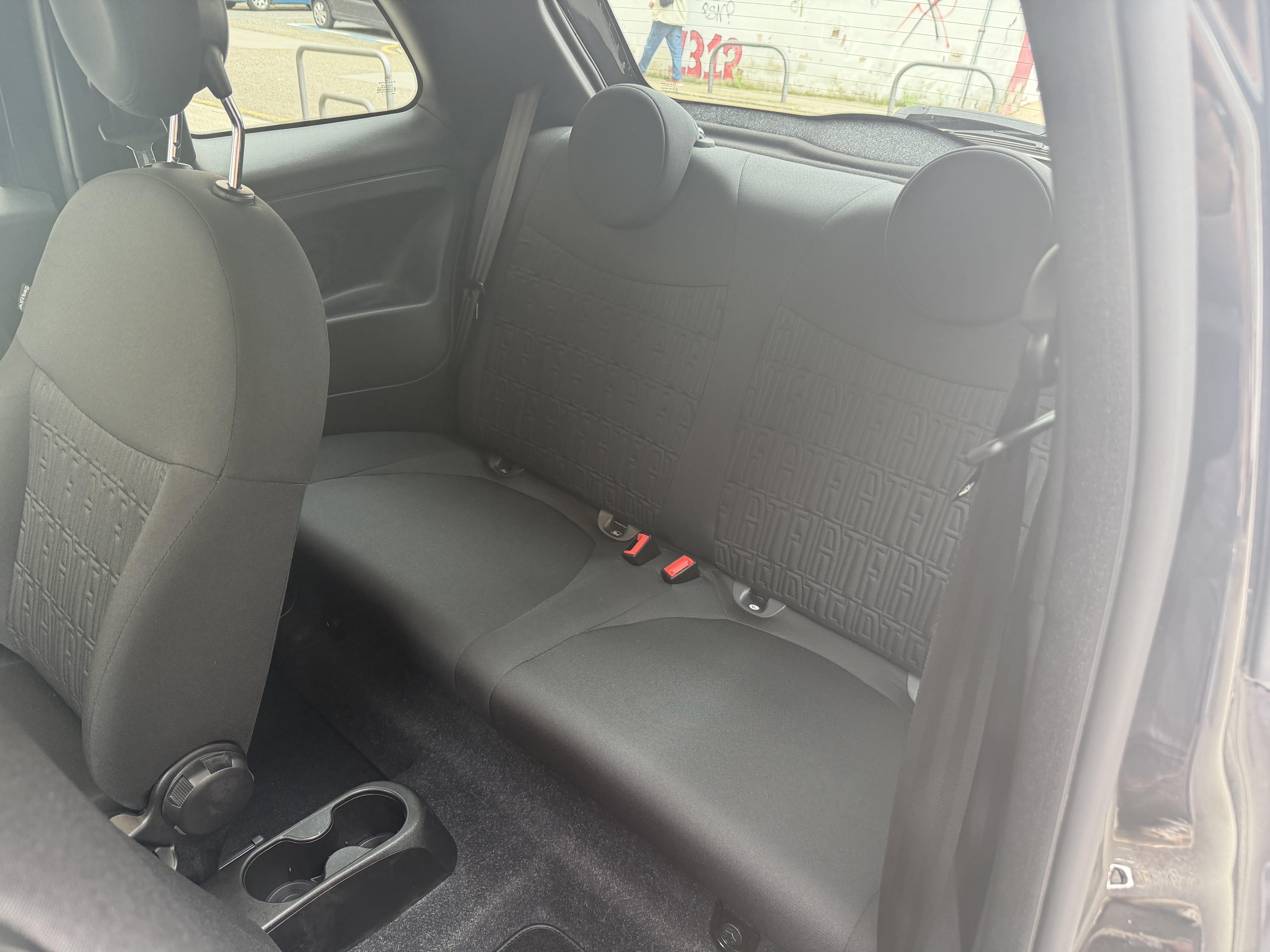 Fiat 500 con Puertos de carga USB