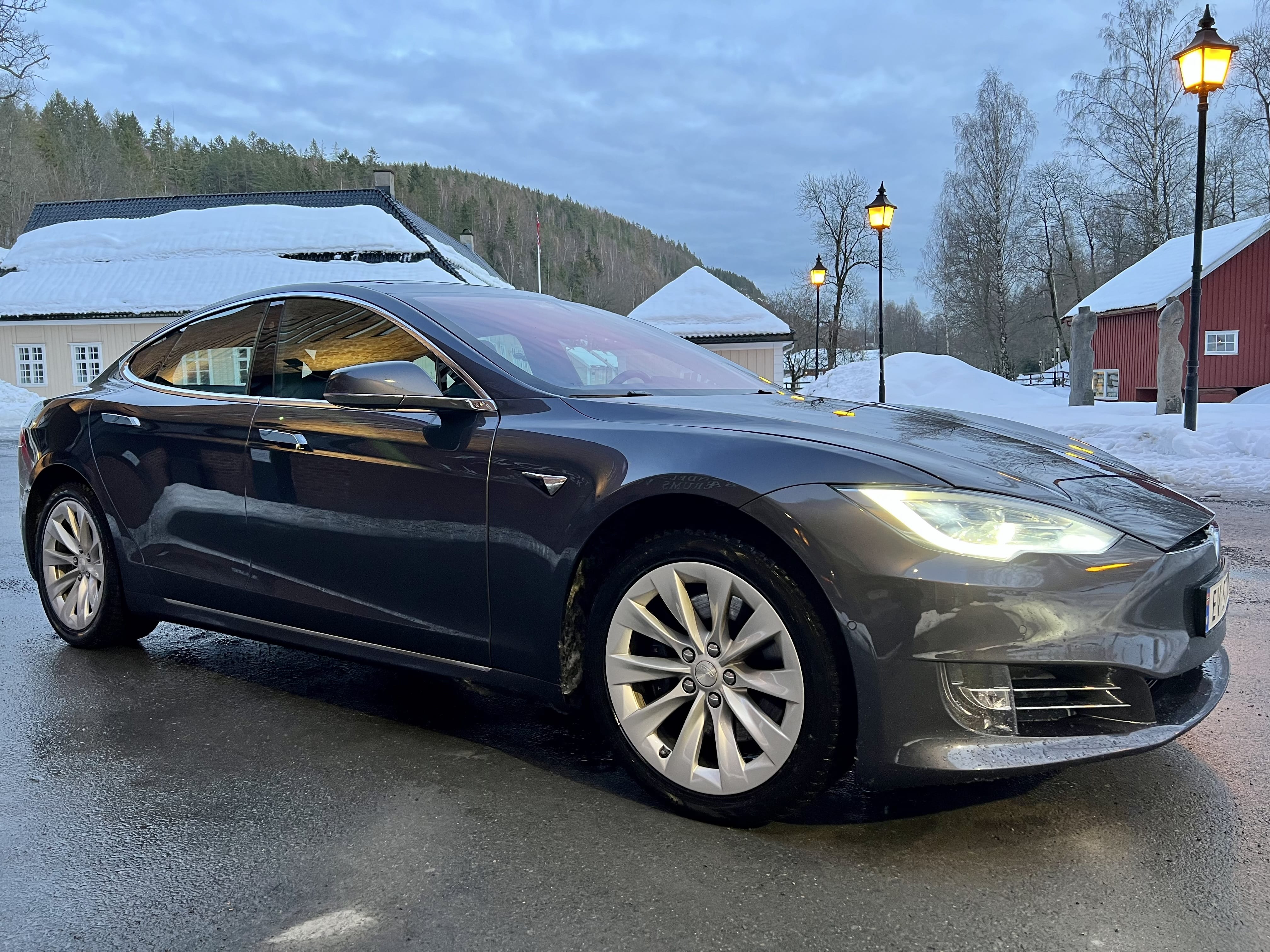 Tesla Model S 100 D long range med Aircondition