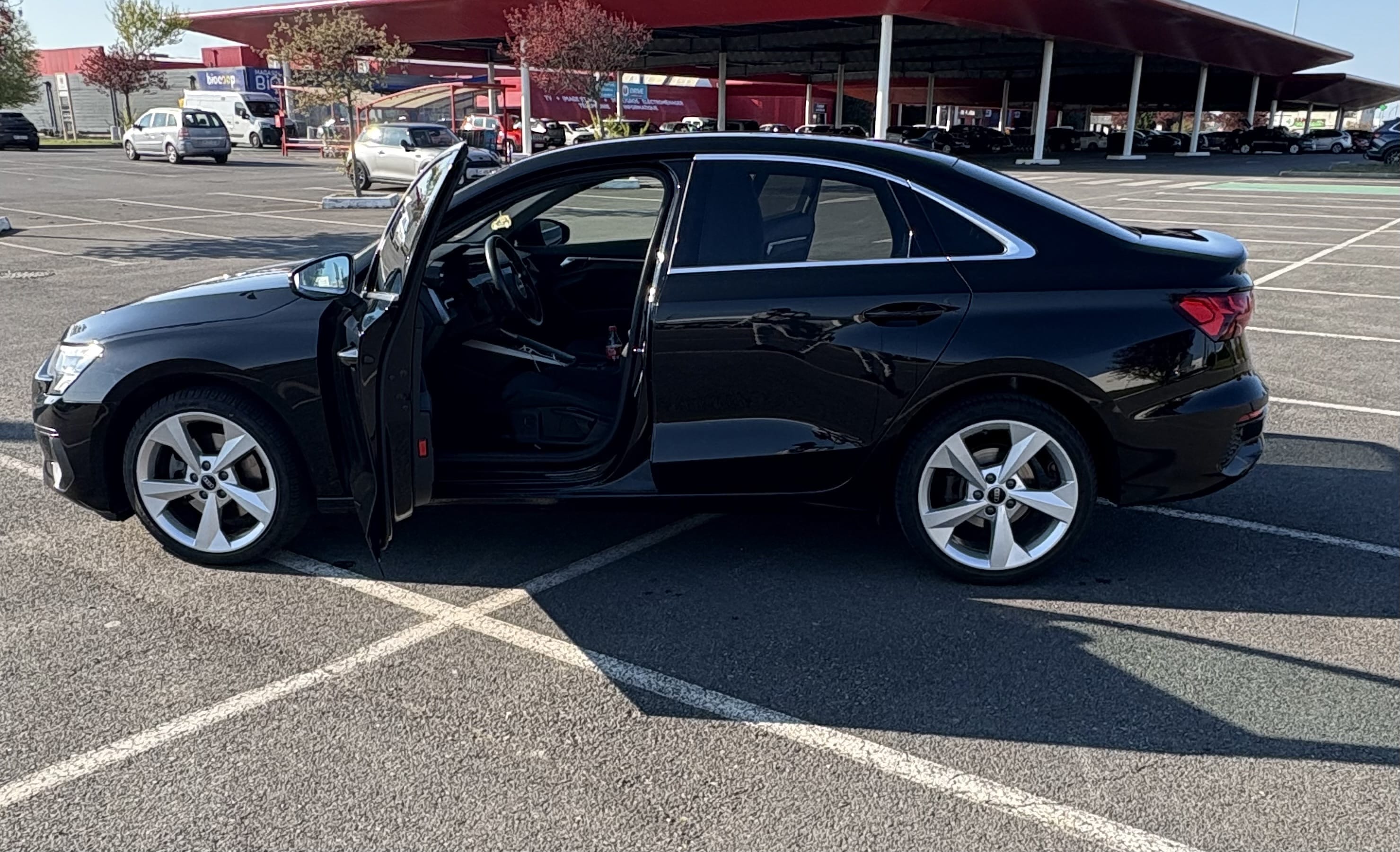 Audi A3 TFSI 150 S Tronic avec Climatisation