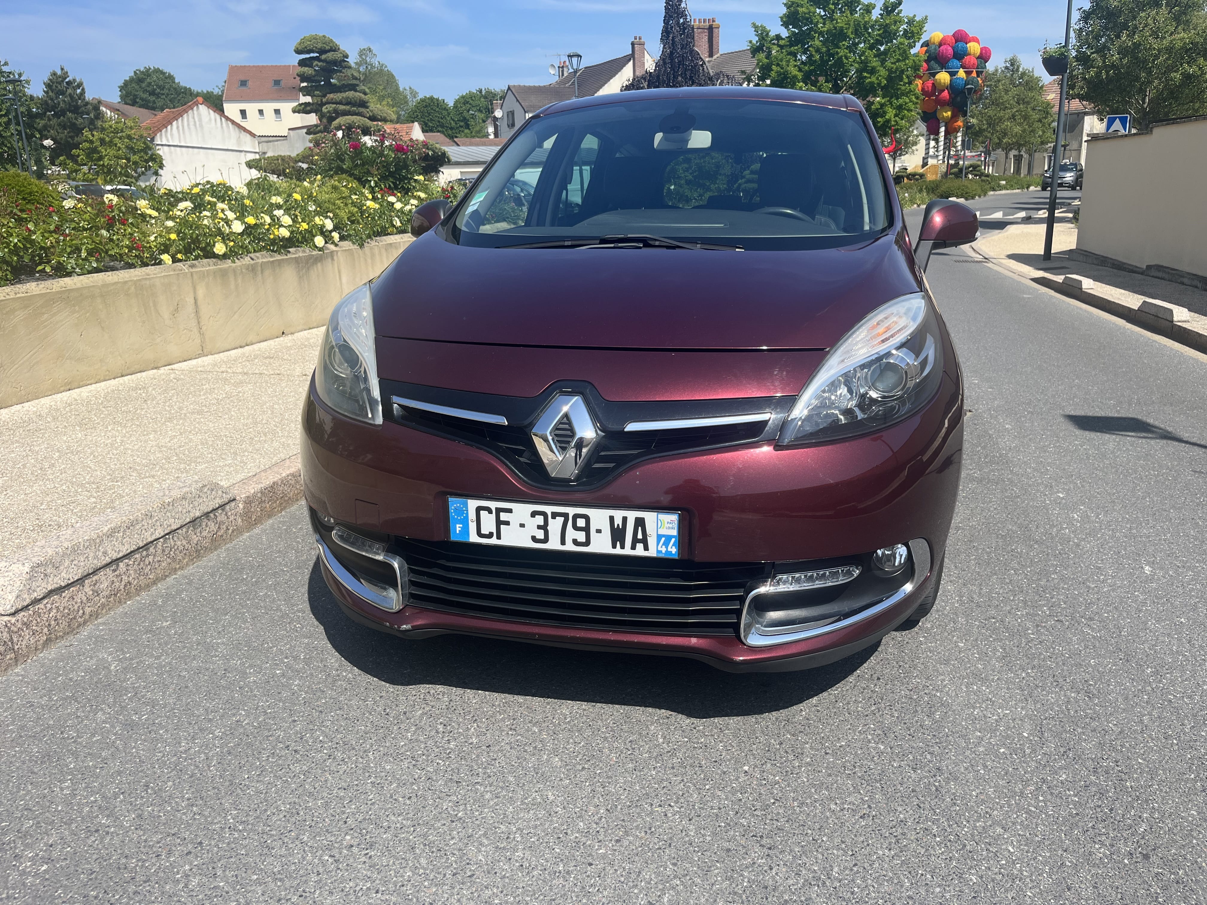 Renault Grand Scenic avec Entrée audio / iPod