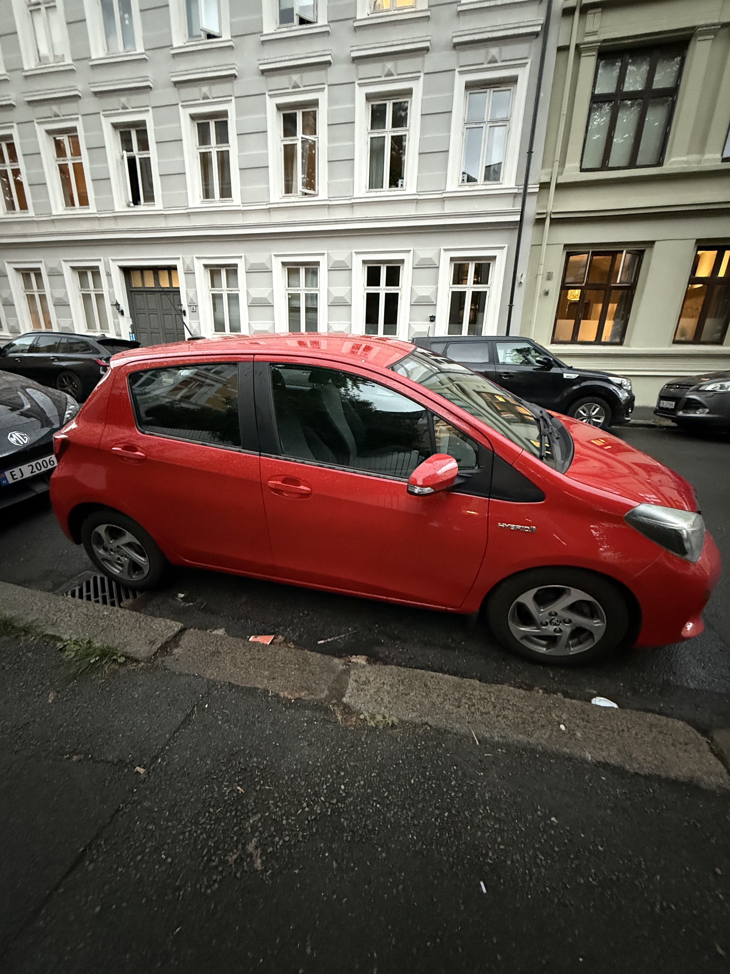 Toyota Yaris Hybrid med Aircondition