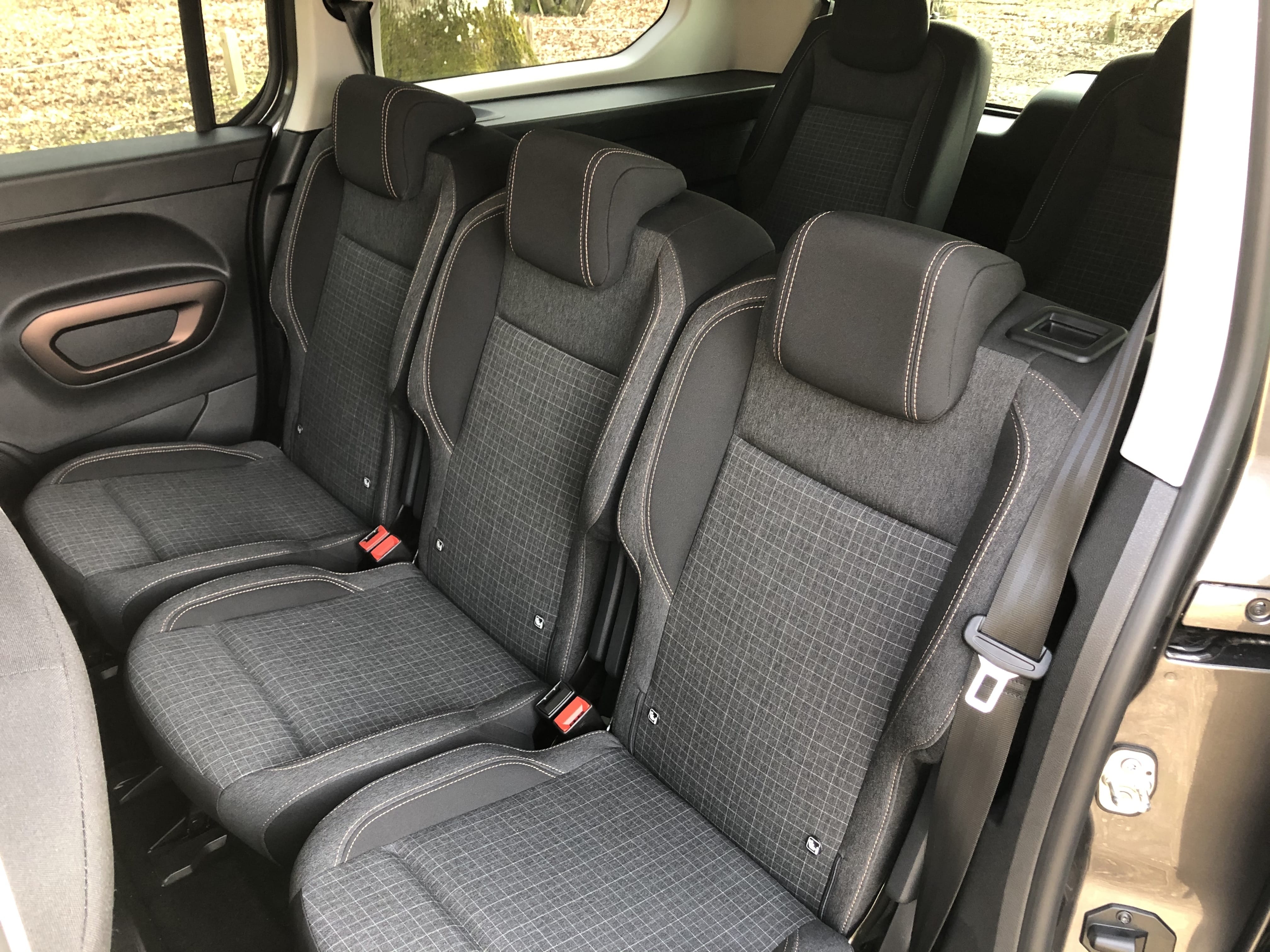 Peugeot Rifter GT line avec Siège bébé