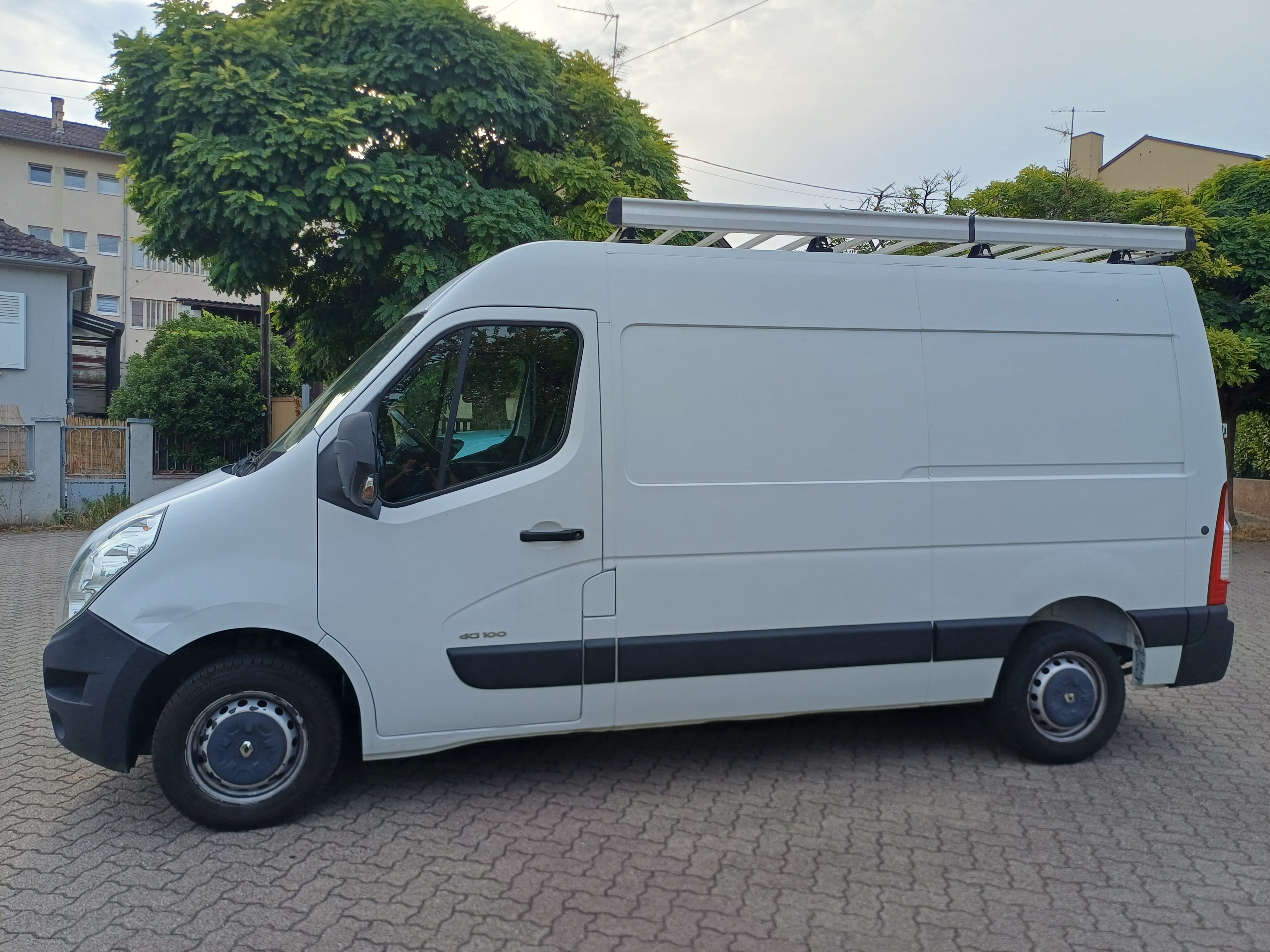 Renault Master 2.3 dci avec Climatisation