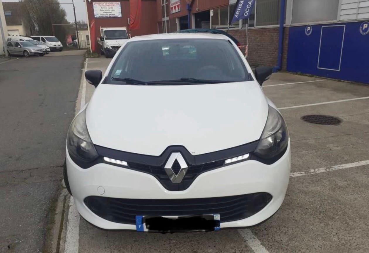 Renault Clio avec Climatisation
