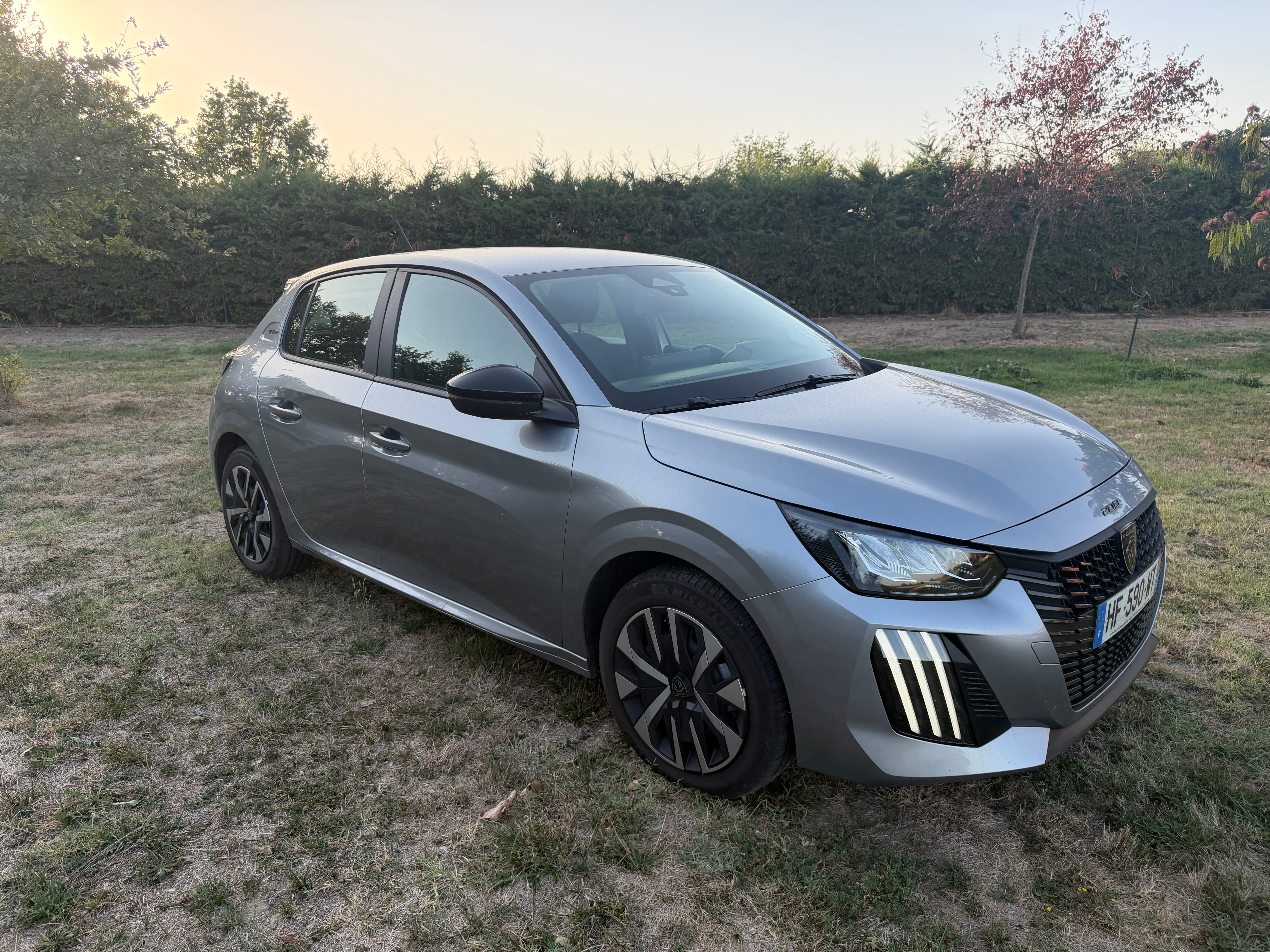 Peugeot 208 avec Climatisation