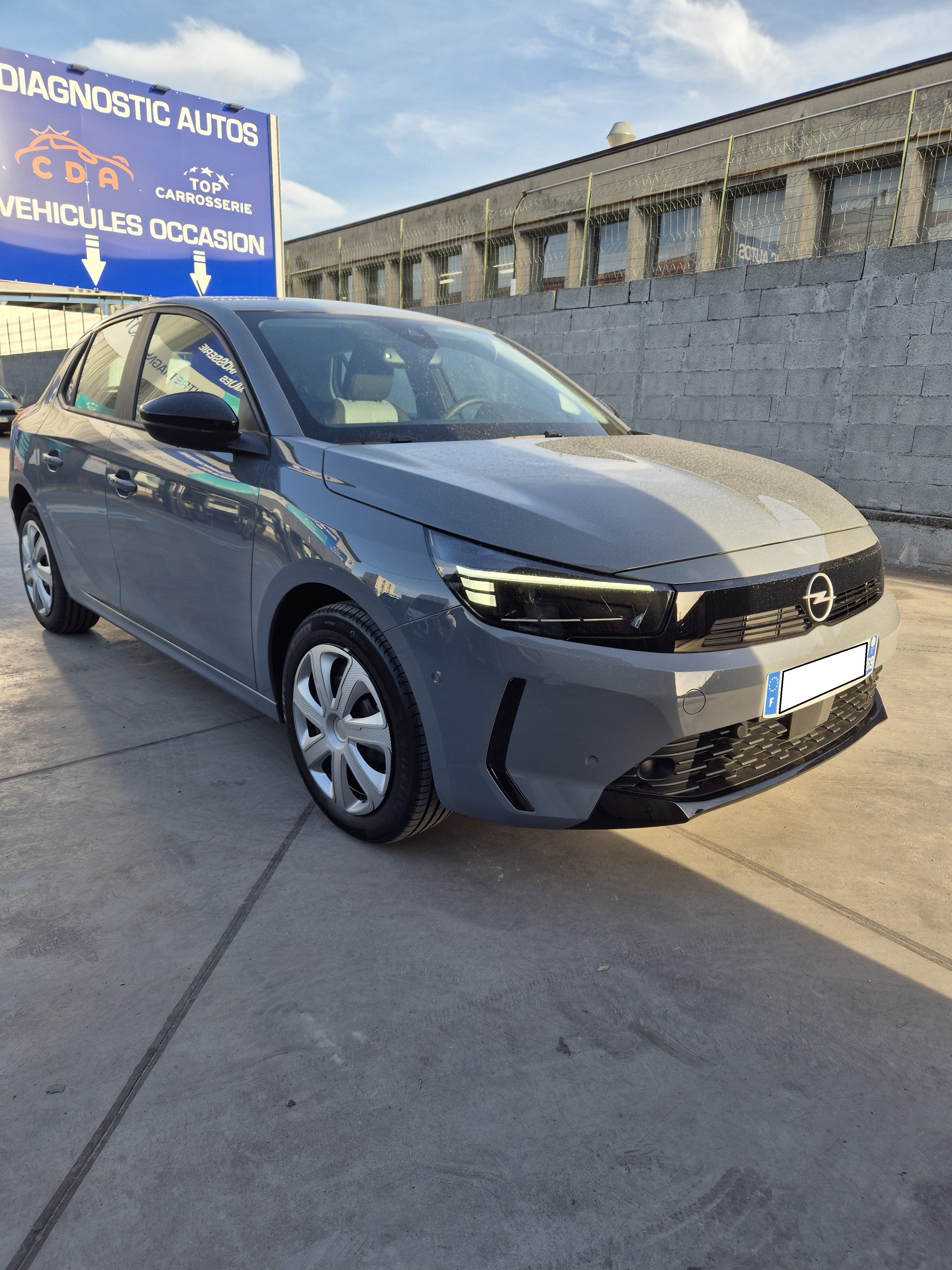 Opel Corsa, 2024, Essence 98