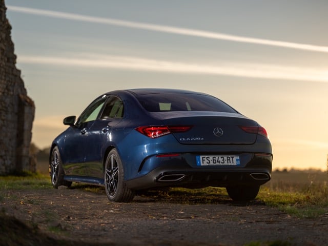 Mercedes-Benz CLA 250 avec Caméra de recul