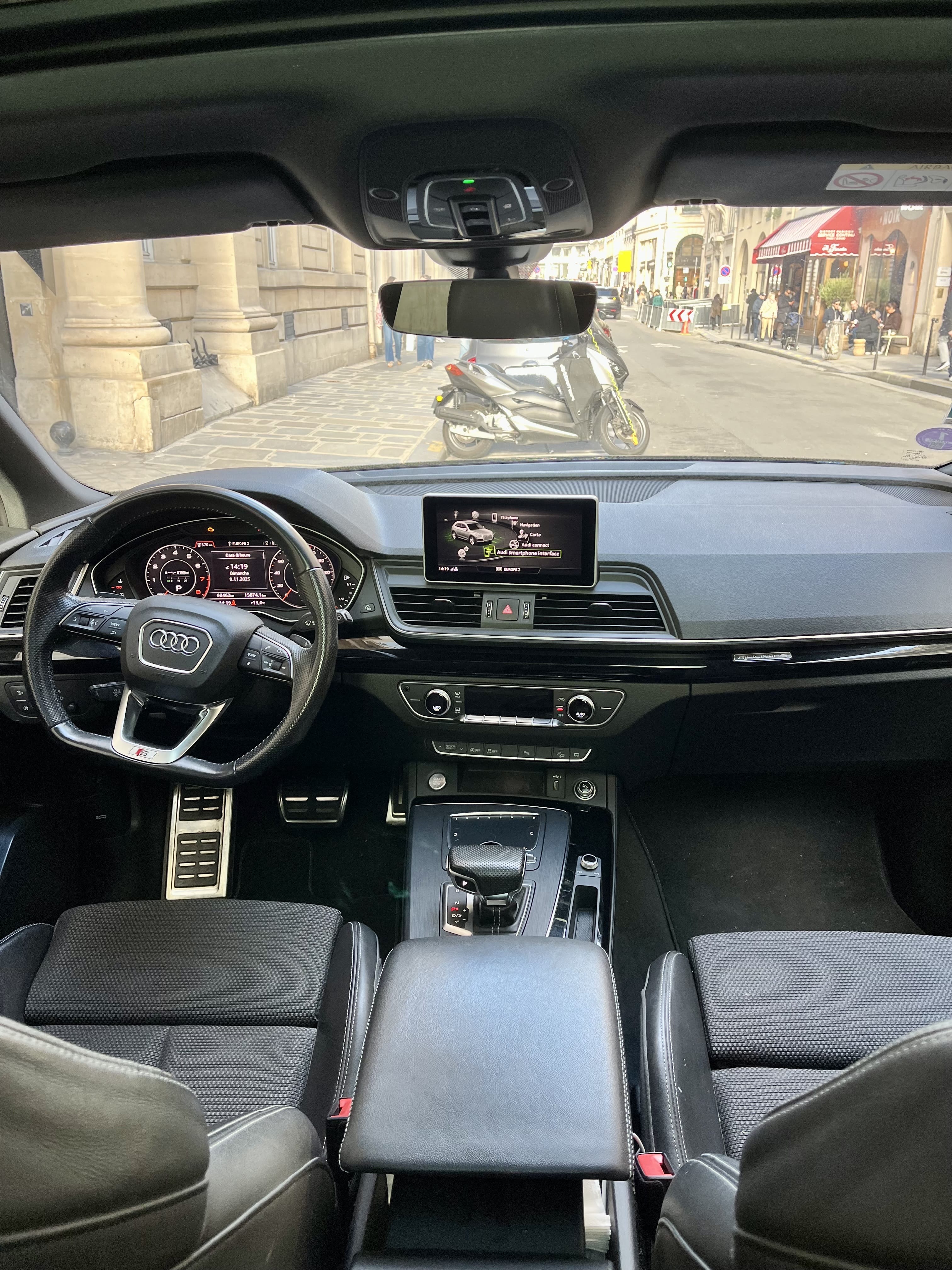 Audi Q5 45 TFSI avec GPS